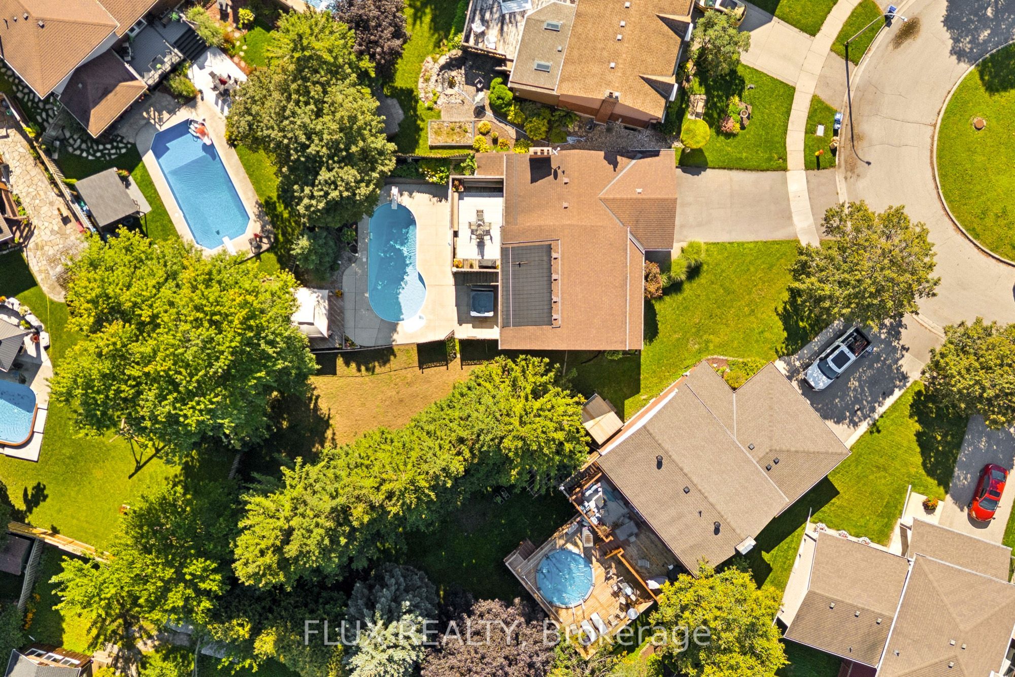 60 Cherrytree Court