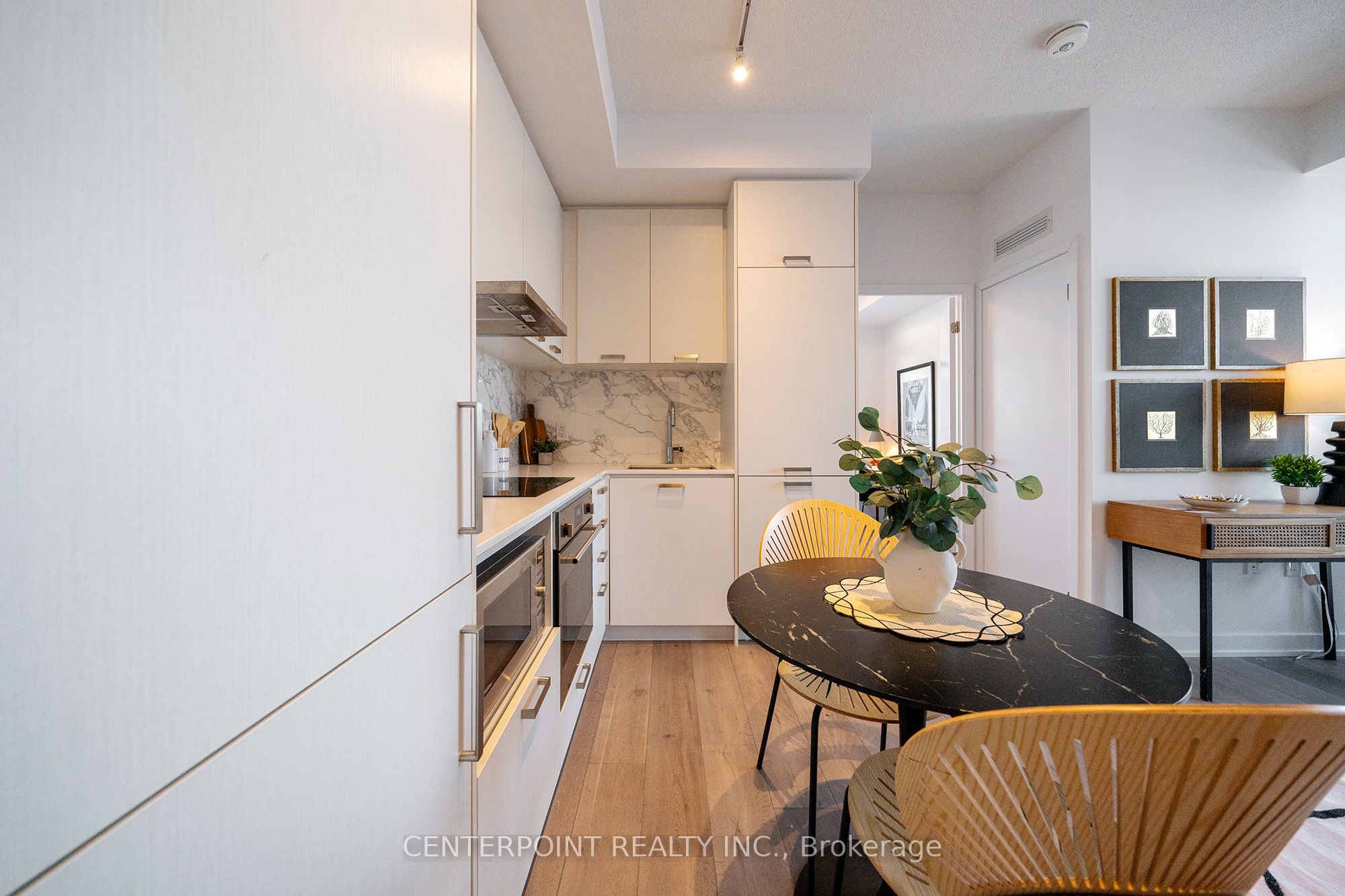 38 Honeycrisp Crescent 1910