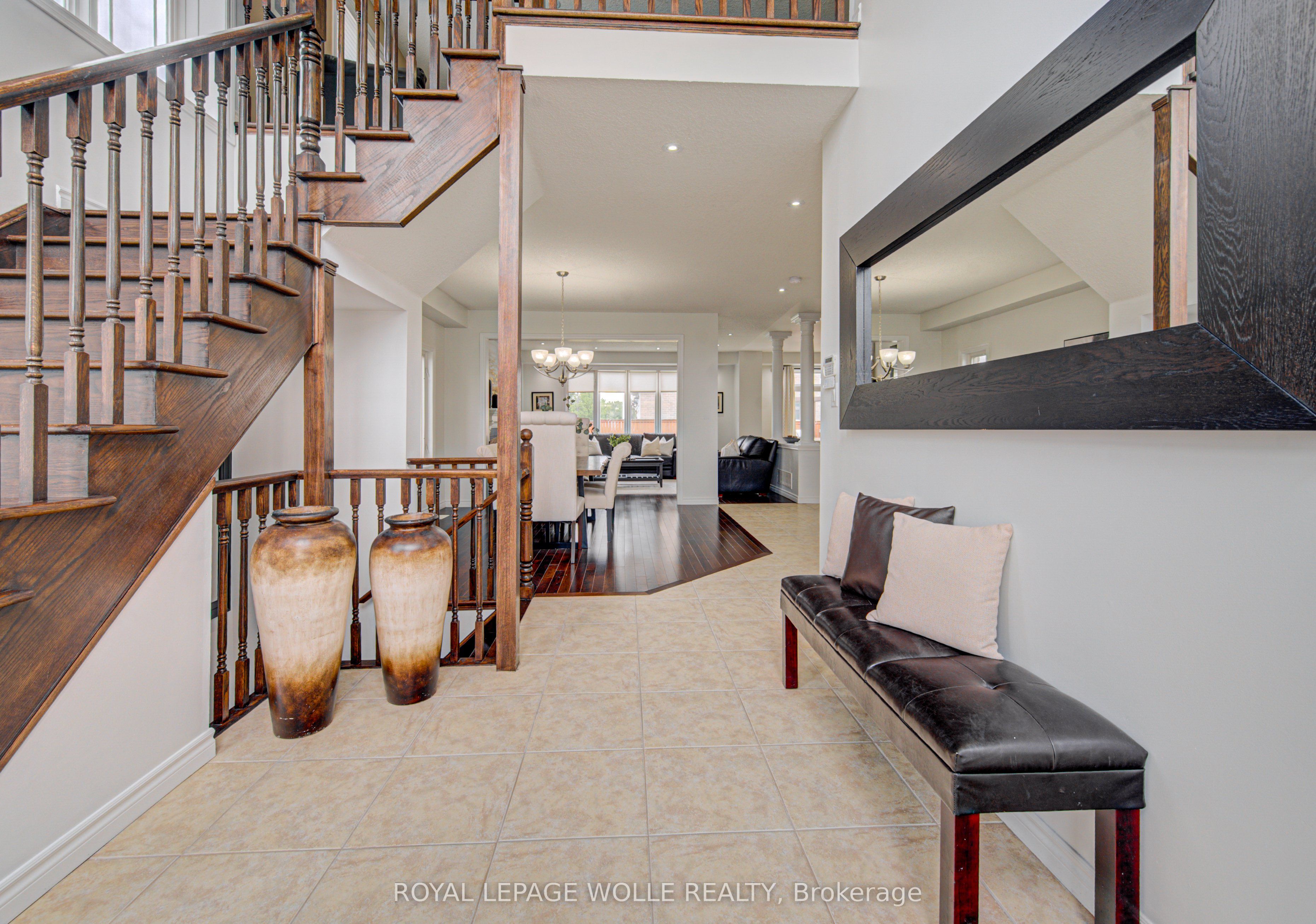 37 Davinci Boulevard