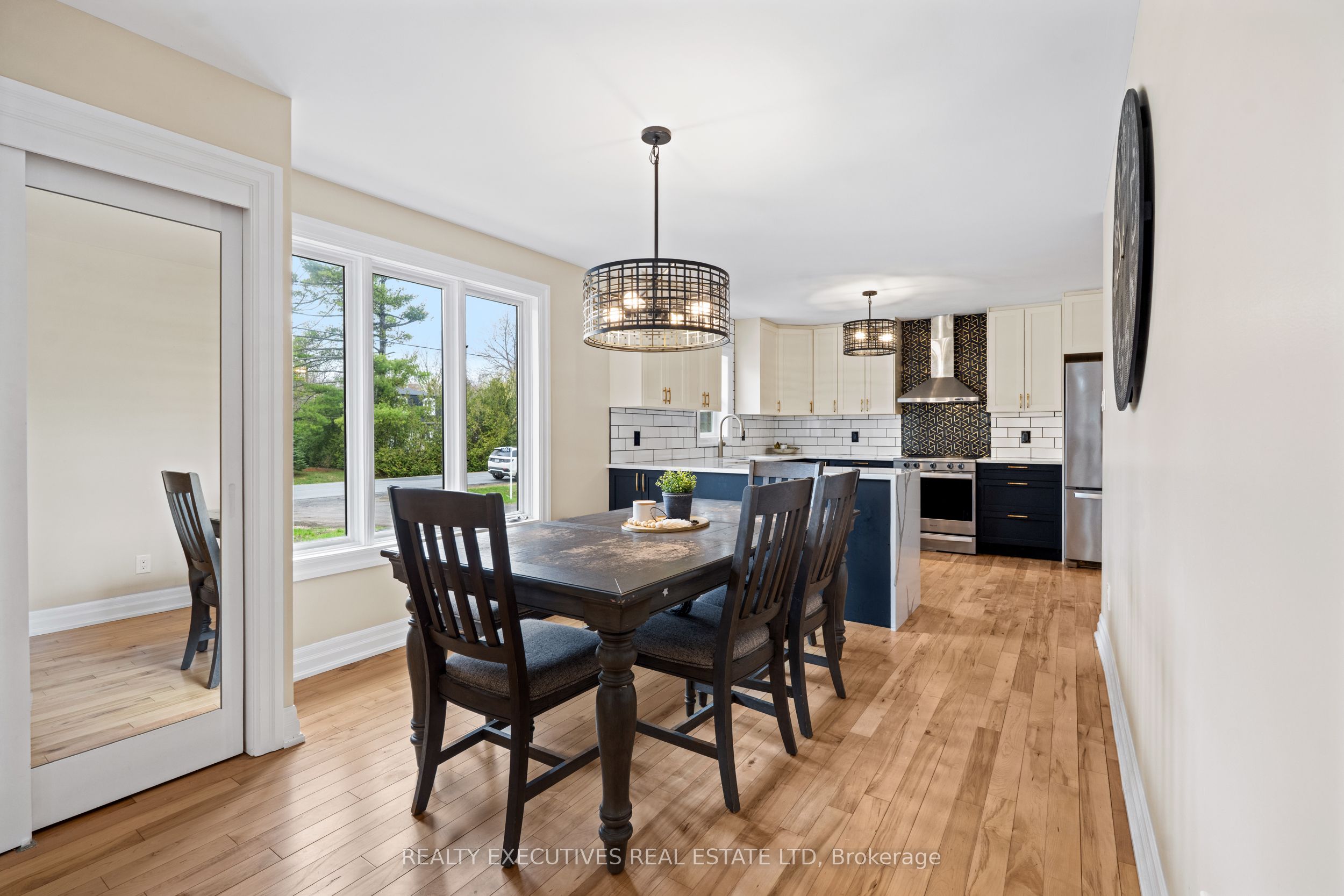 1664 Christina Crescent