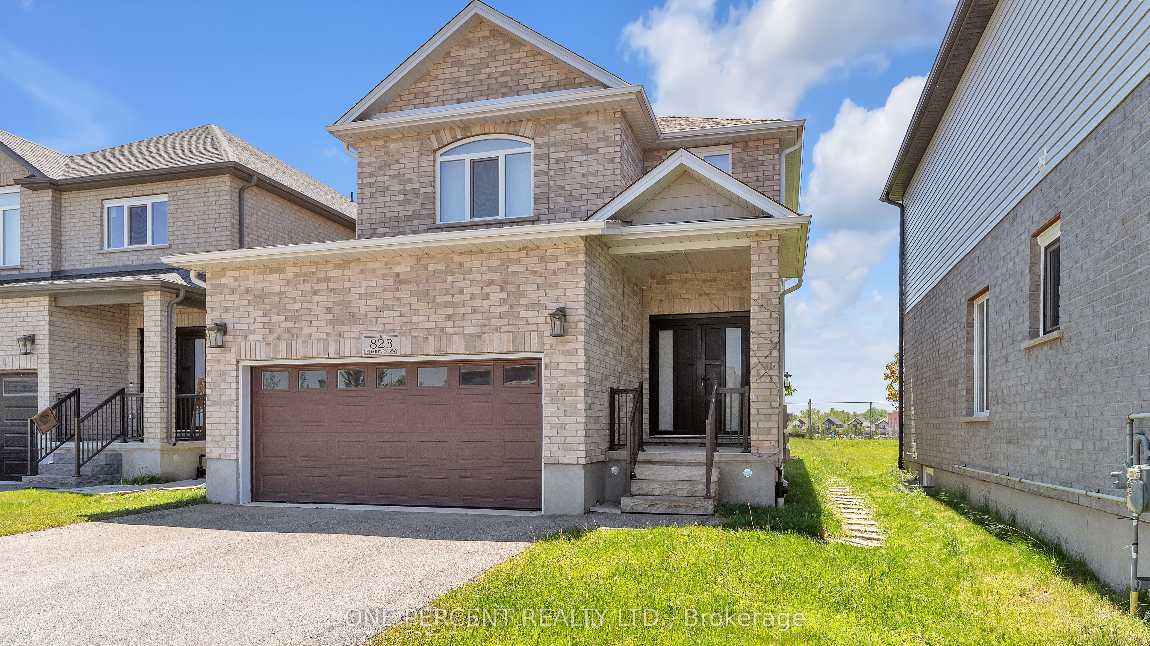 823 CEDARPARK Way