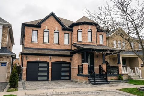 105 Braith Crescent Whitchurch-Stouffville ON L4A 0B9