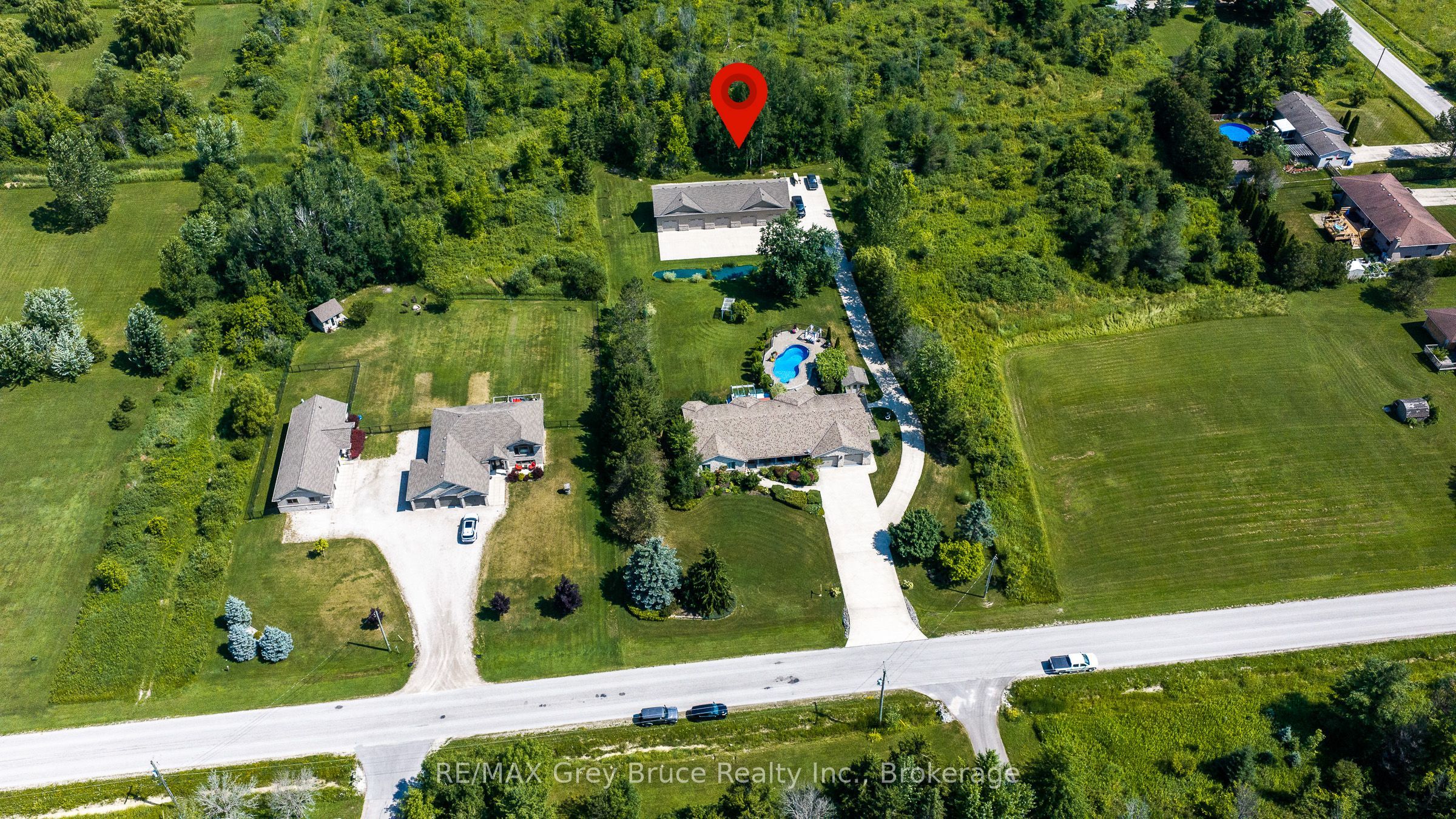 913 27th Street W