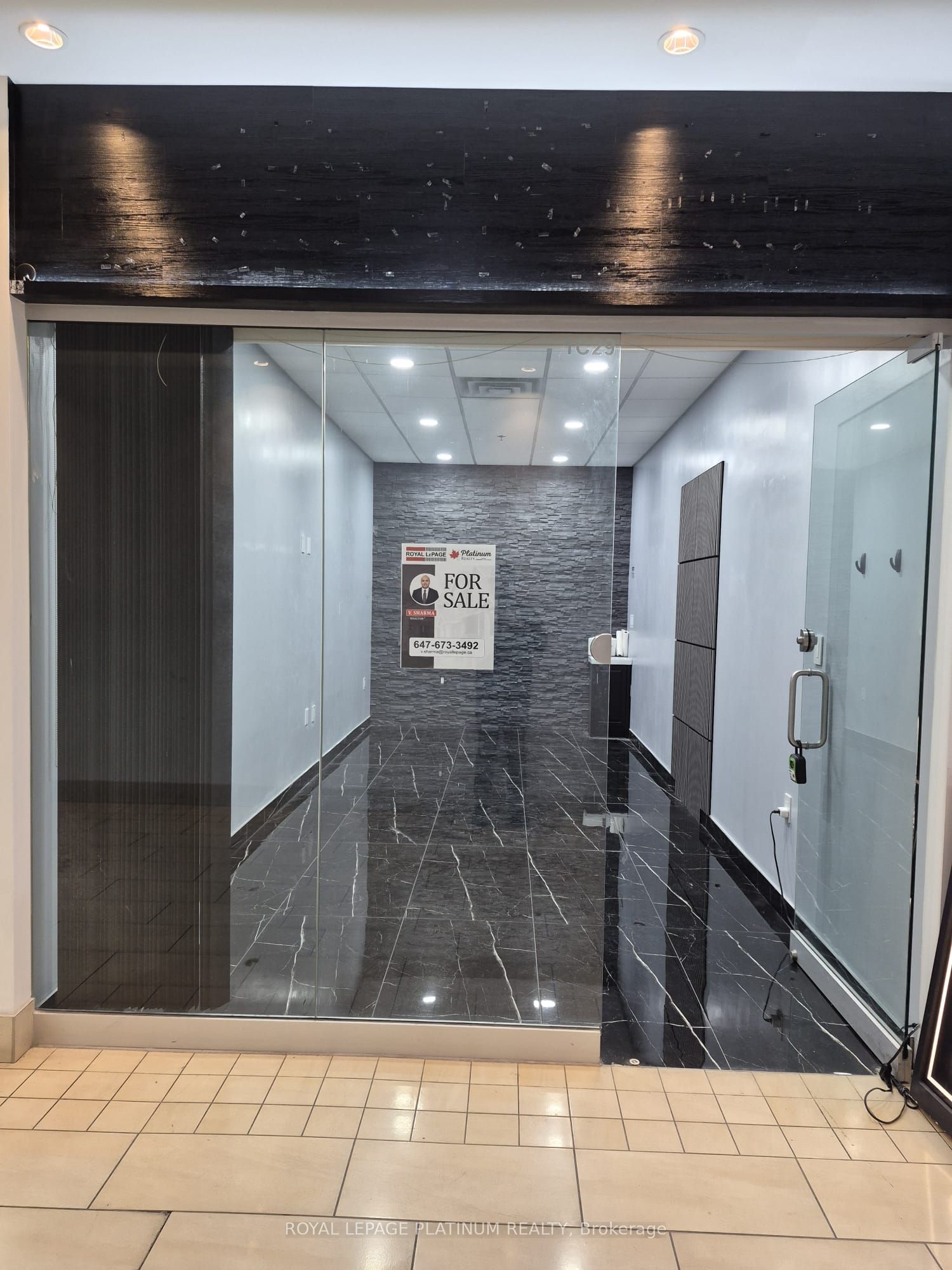 7215 Goreway Drive 1C29