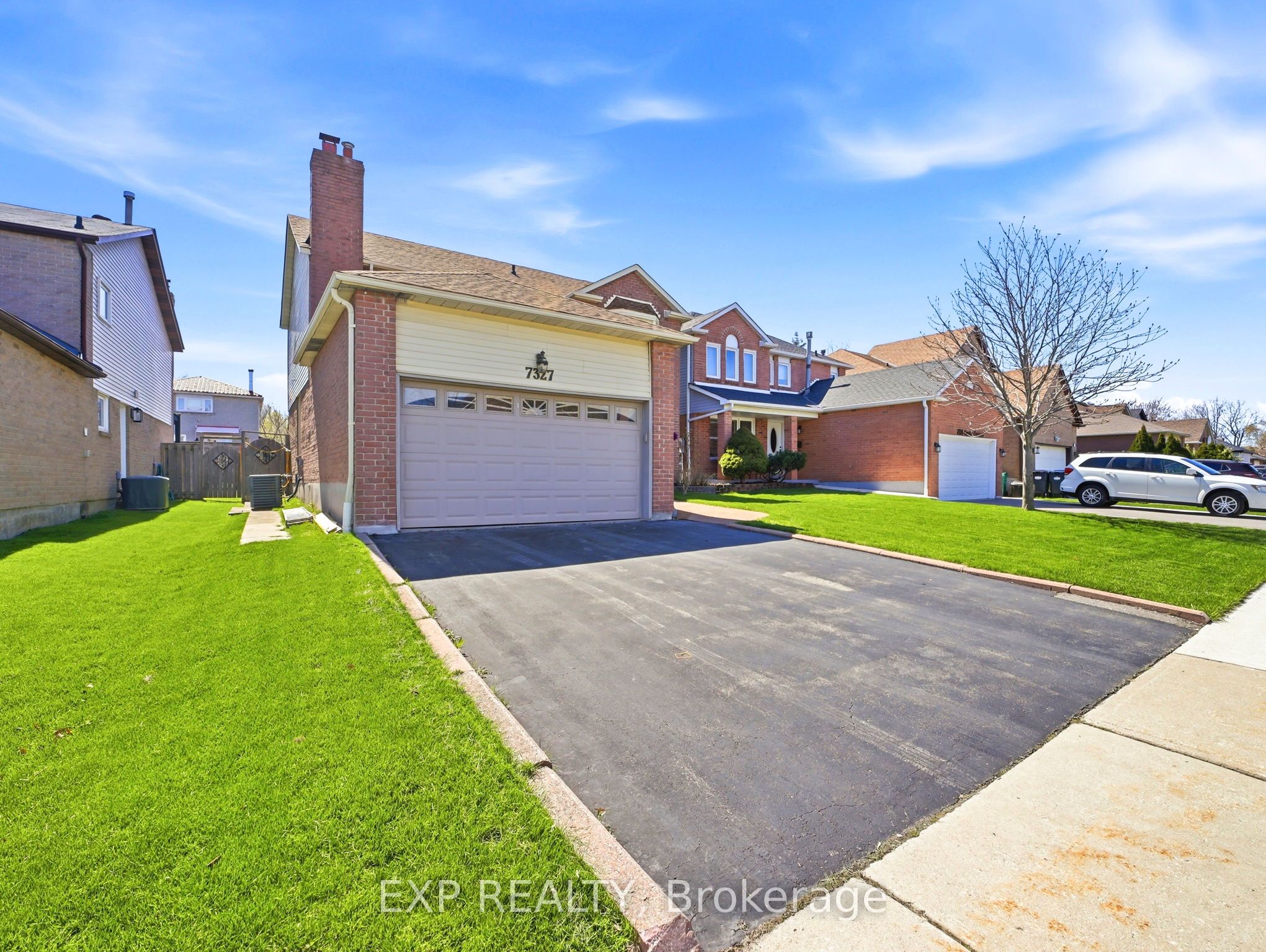 7327 Corrine Crescent