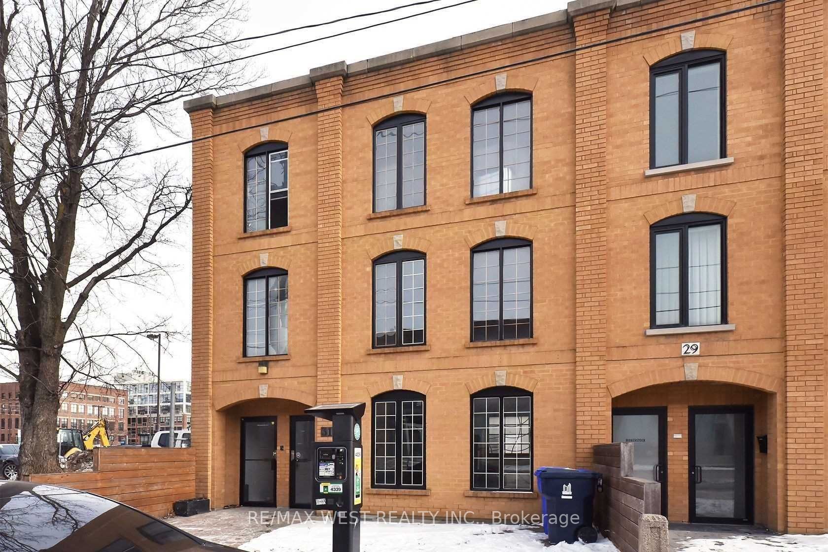 31 Atlantic Avenue