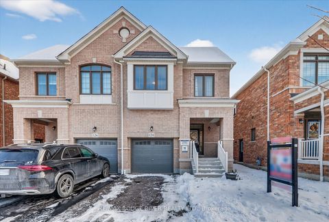 124 Laing Drive Whitby ON L1P 0N5