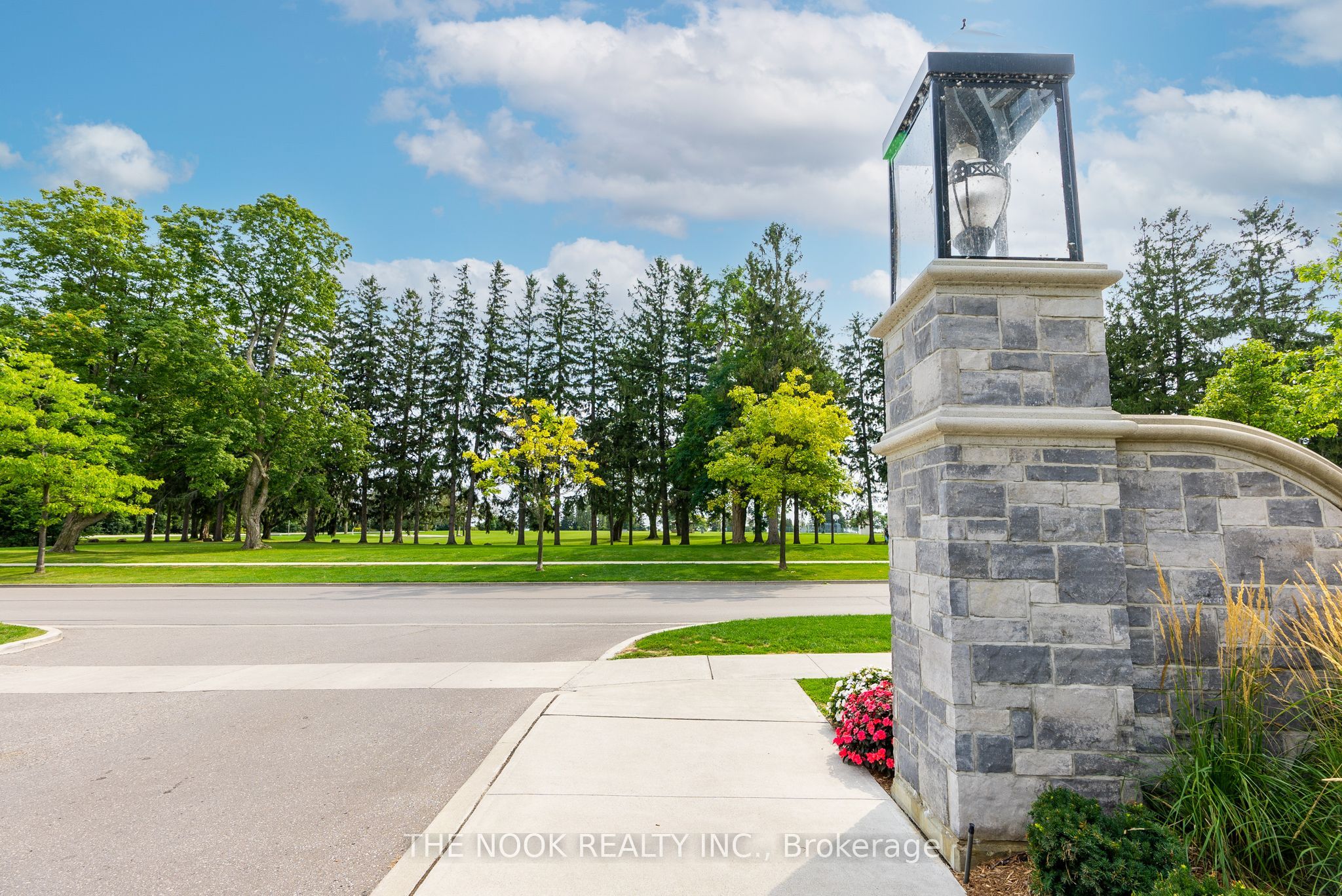 670 Gordon Street 101