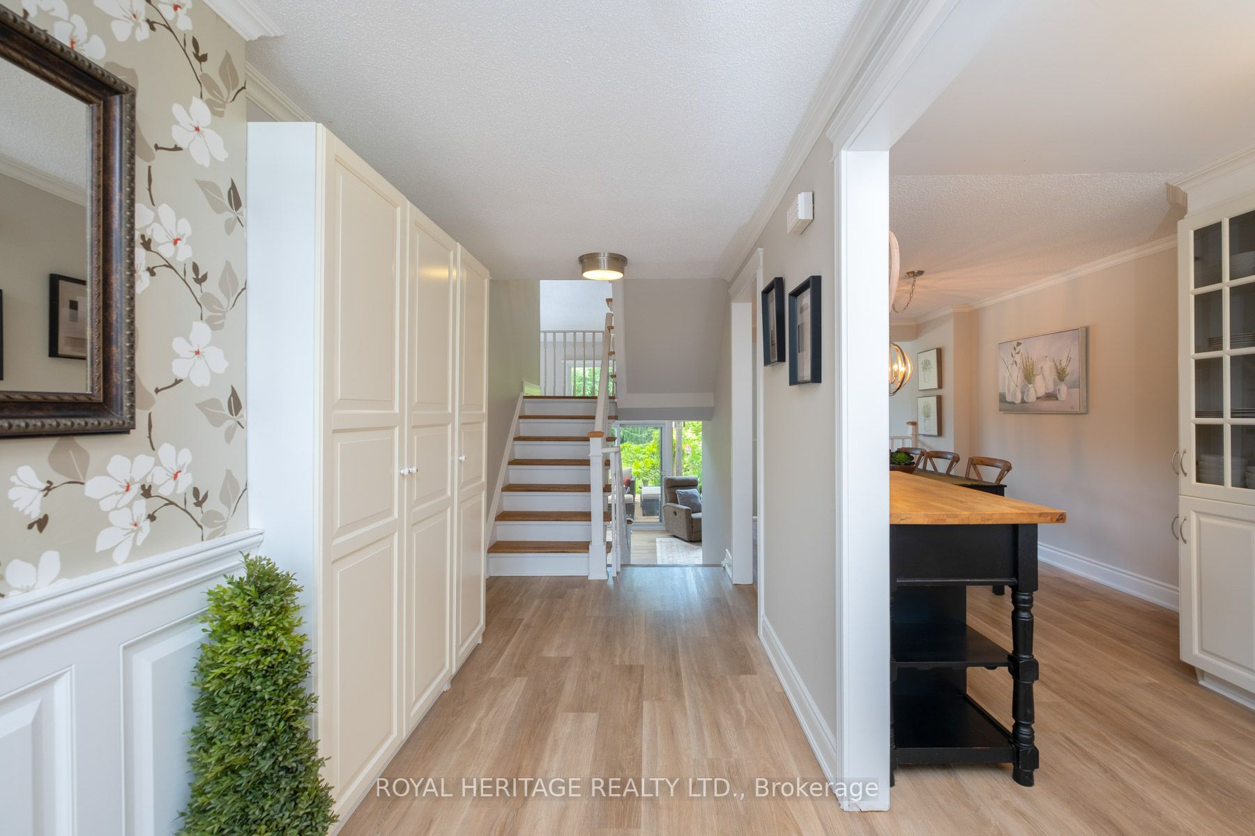 1761 Foleyet Crescent