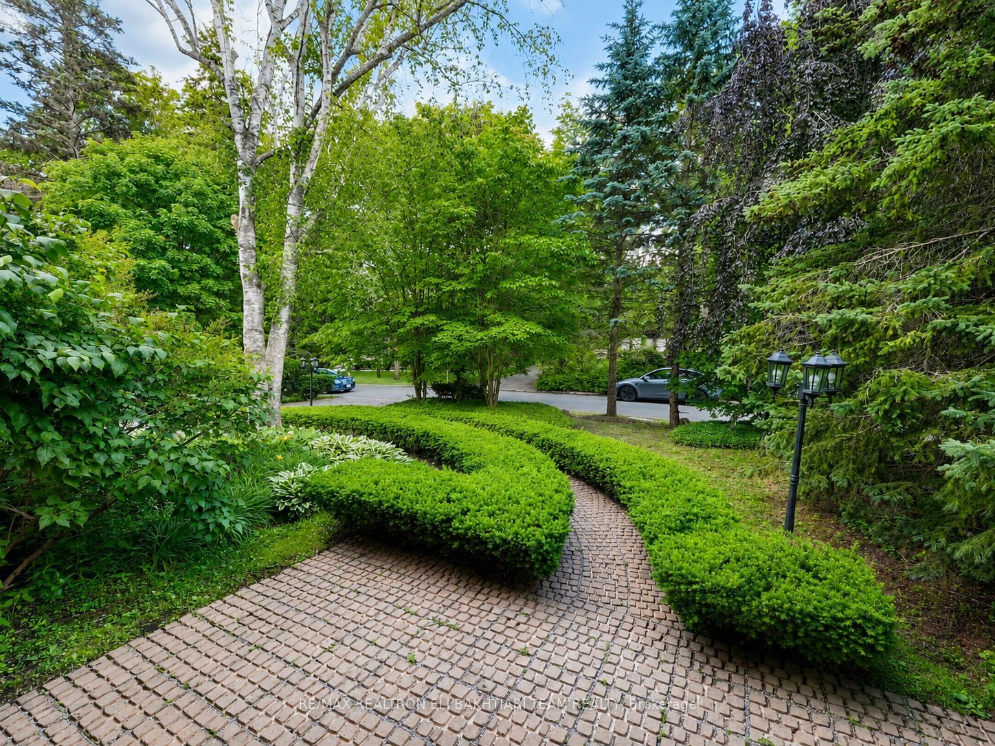 14 St Margarets Drive