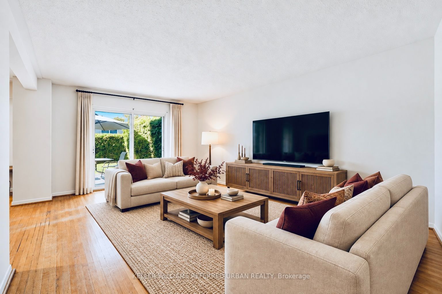 25 Esterbrooke Avenue 102