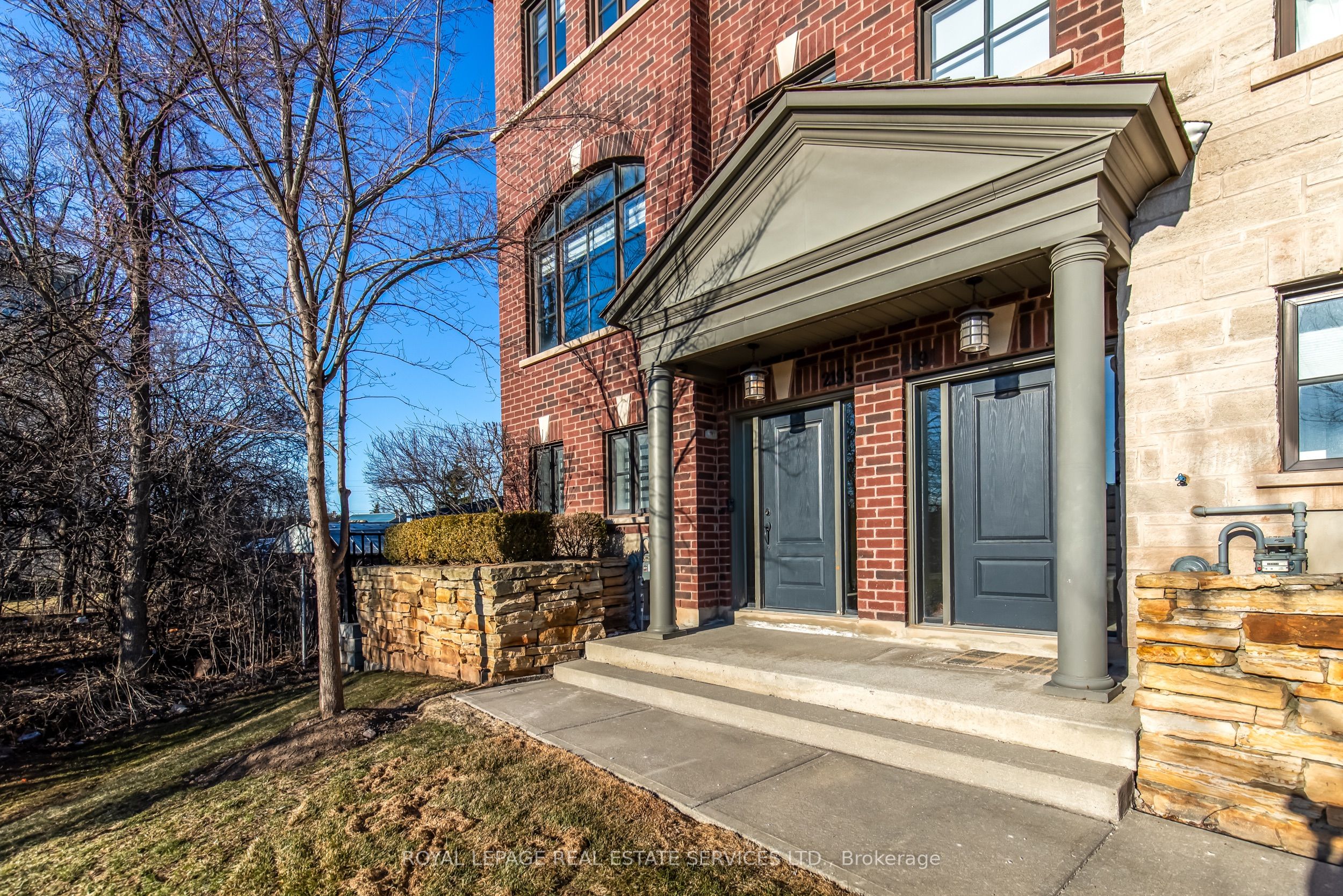 2193 Lillykin Street