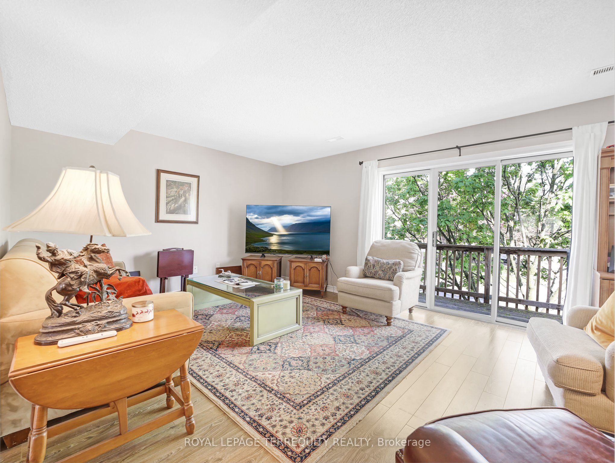 4045 Upper Middle Road 51