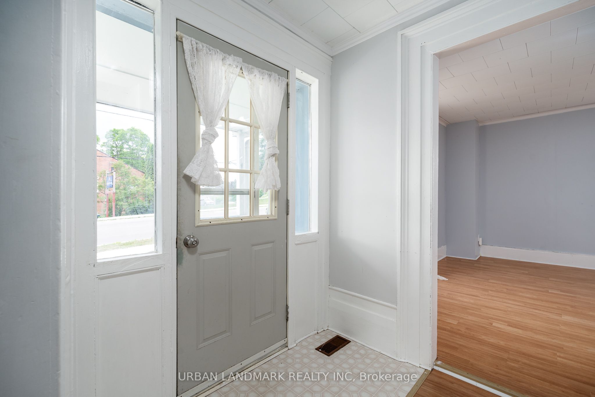 136 St Lawrence Street