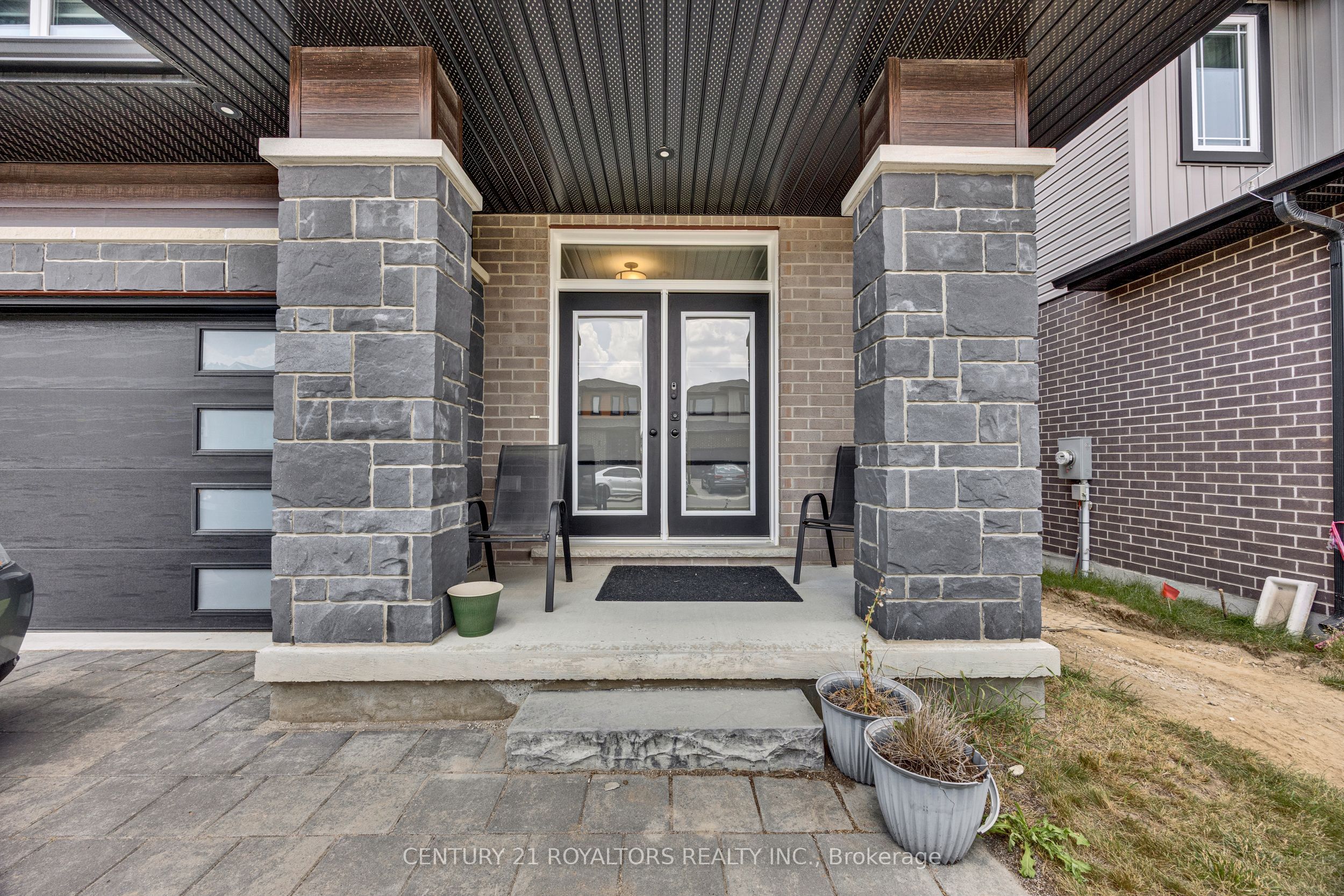 6 Sutherland Crescent