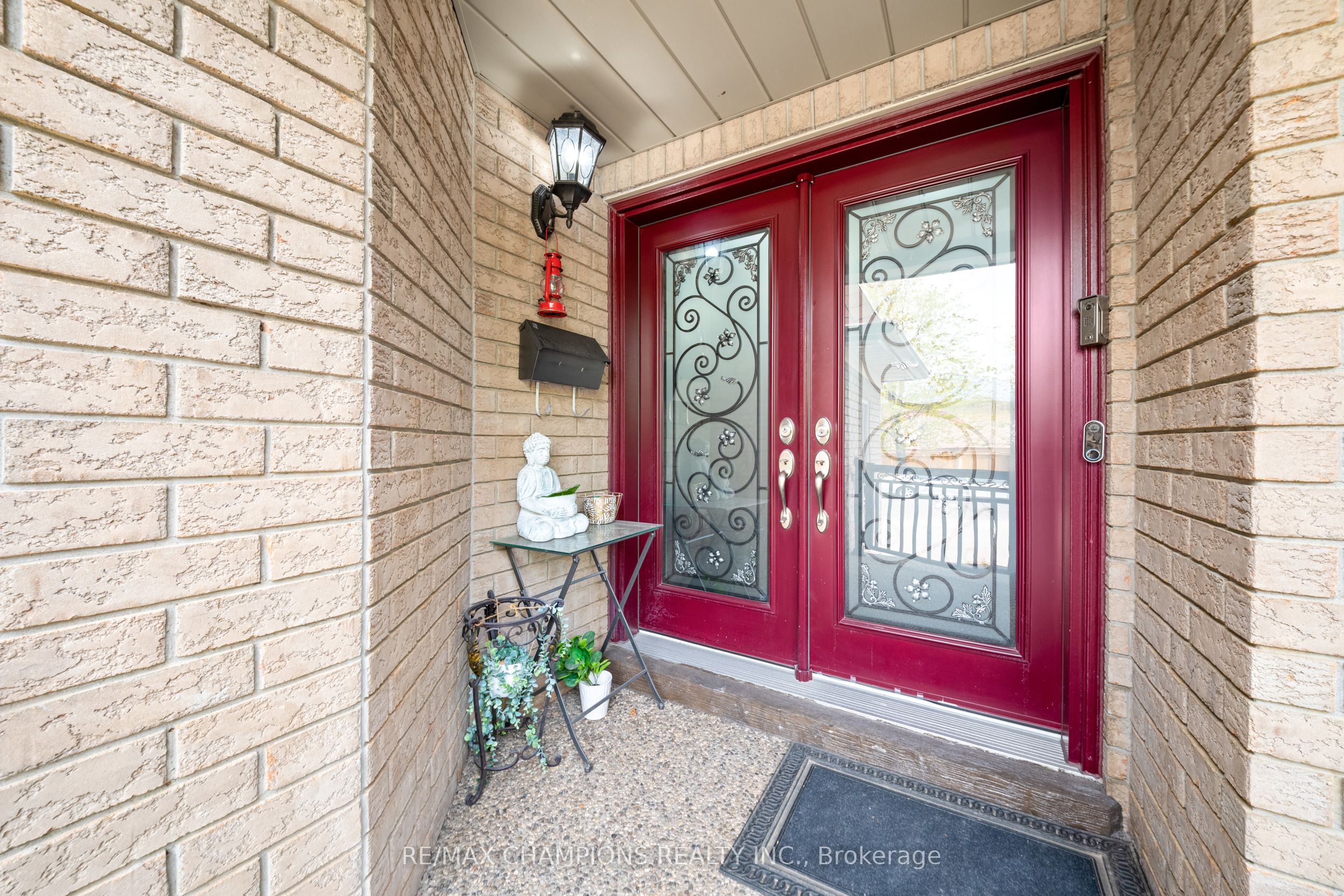 3 Fiddleneck Crescent