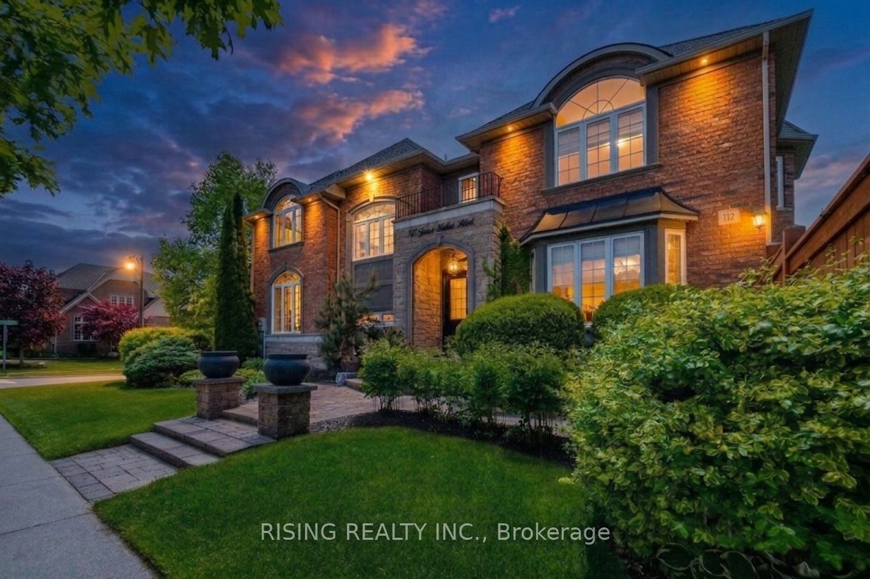 112 Great Lakes Boulevard