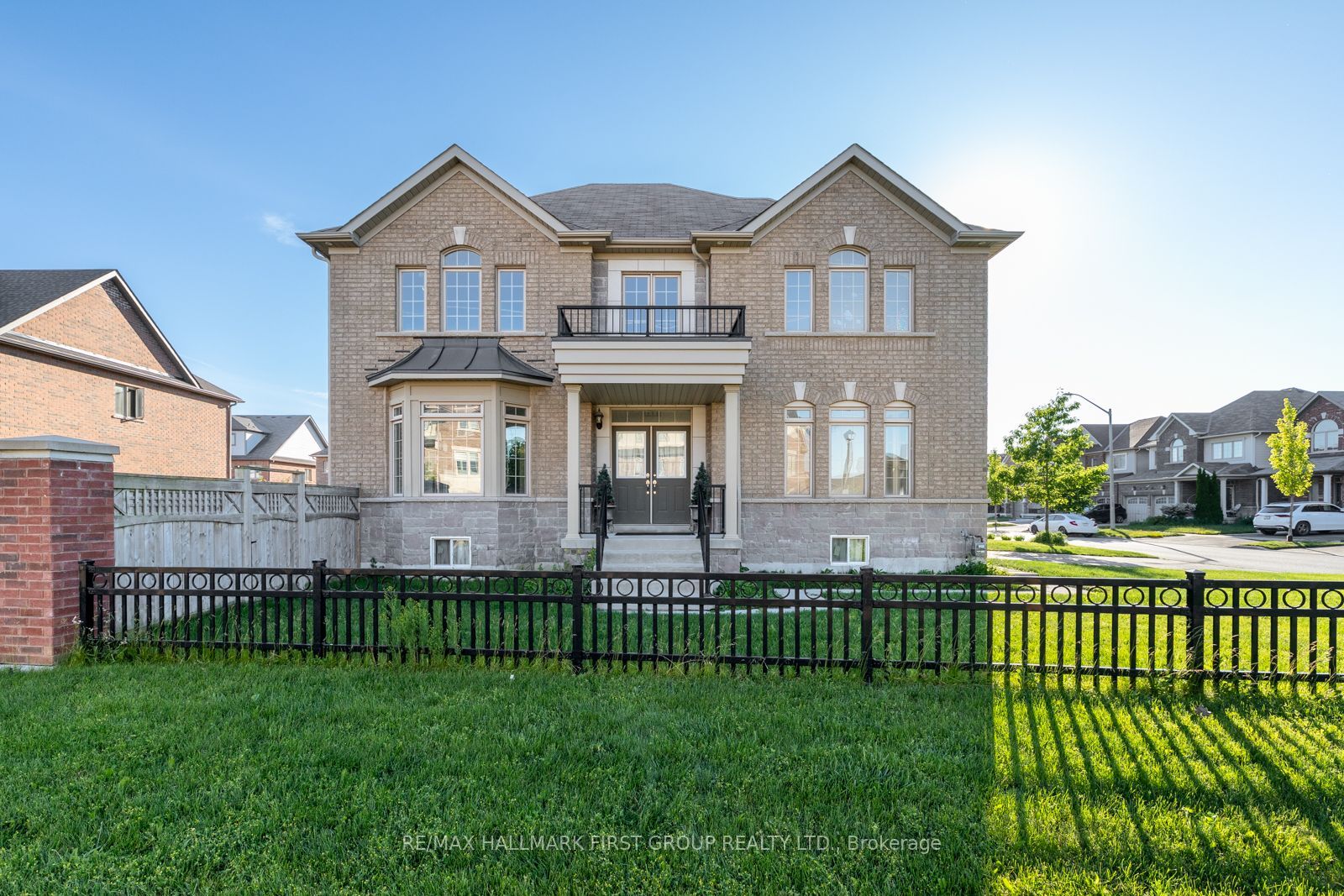 1 Cale Avenue