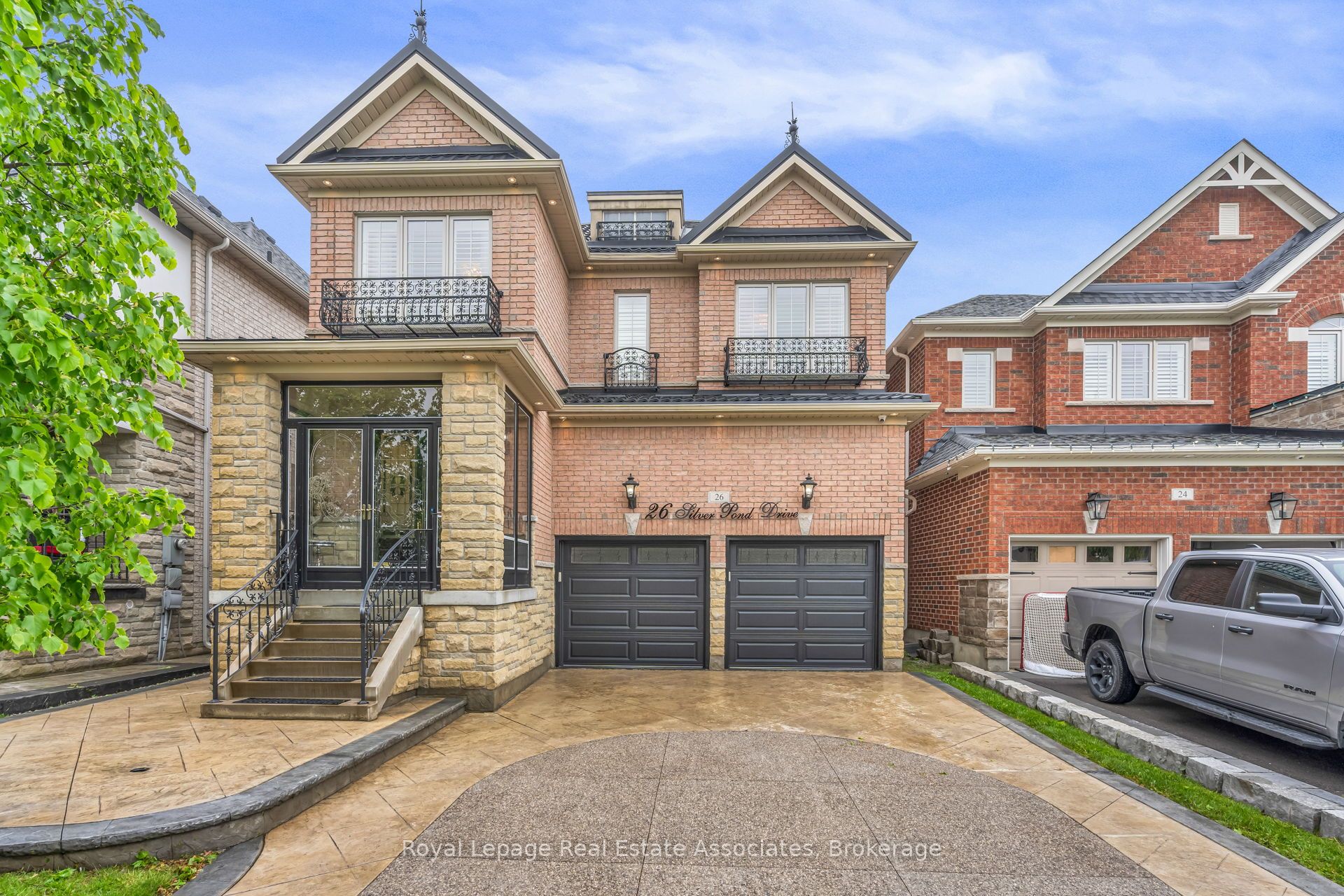 26 Silver Pond Drive