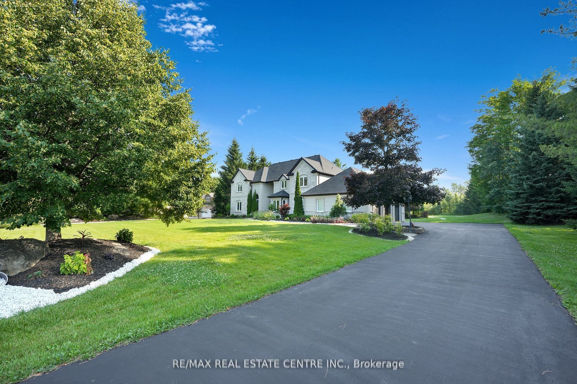 11135 Menzies Court
