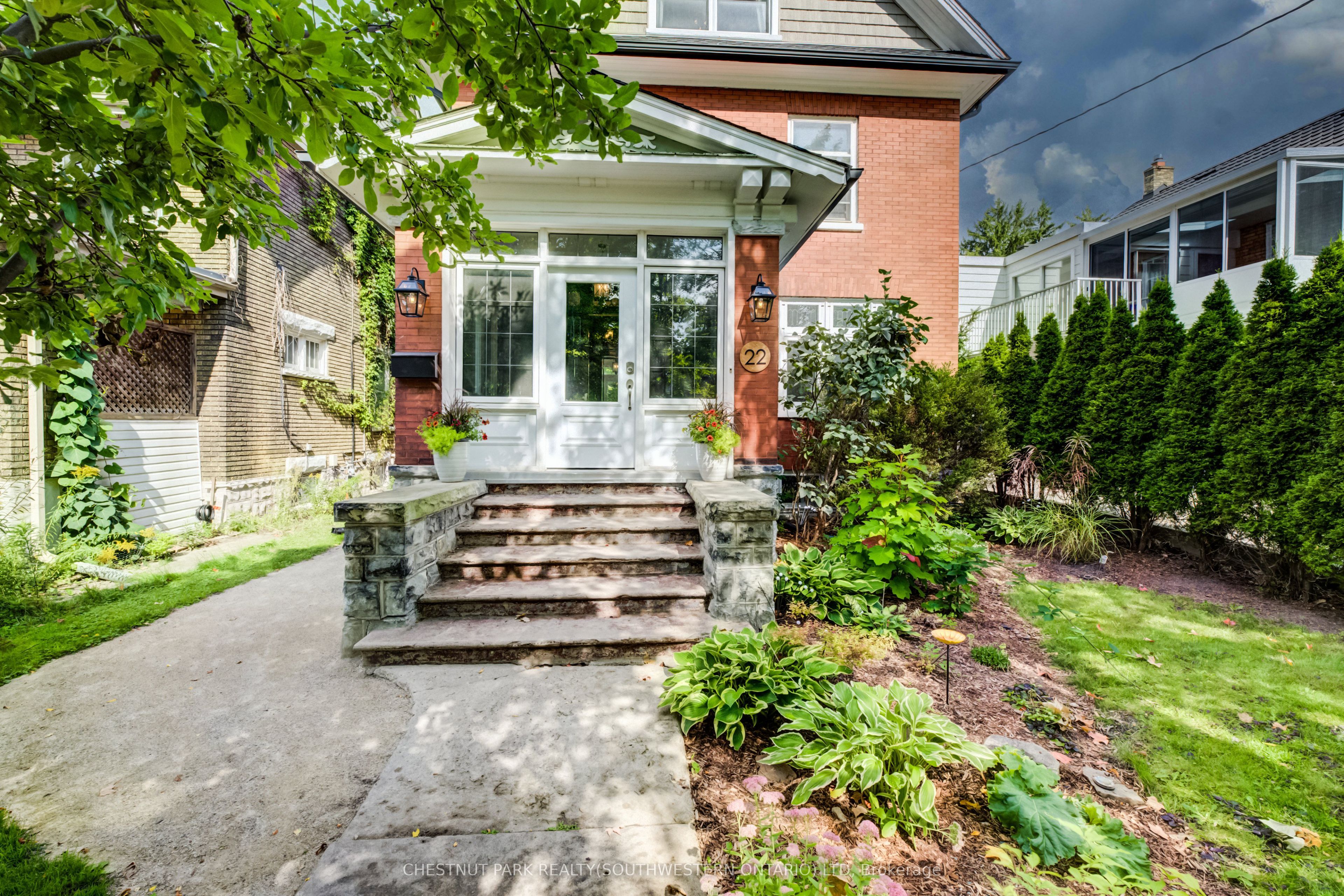22 Maynard Avenue