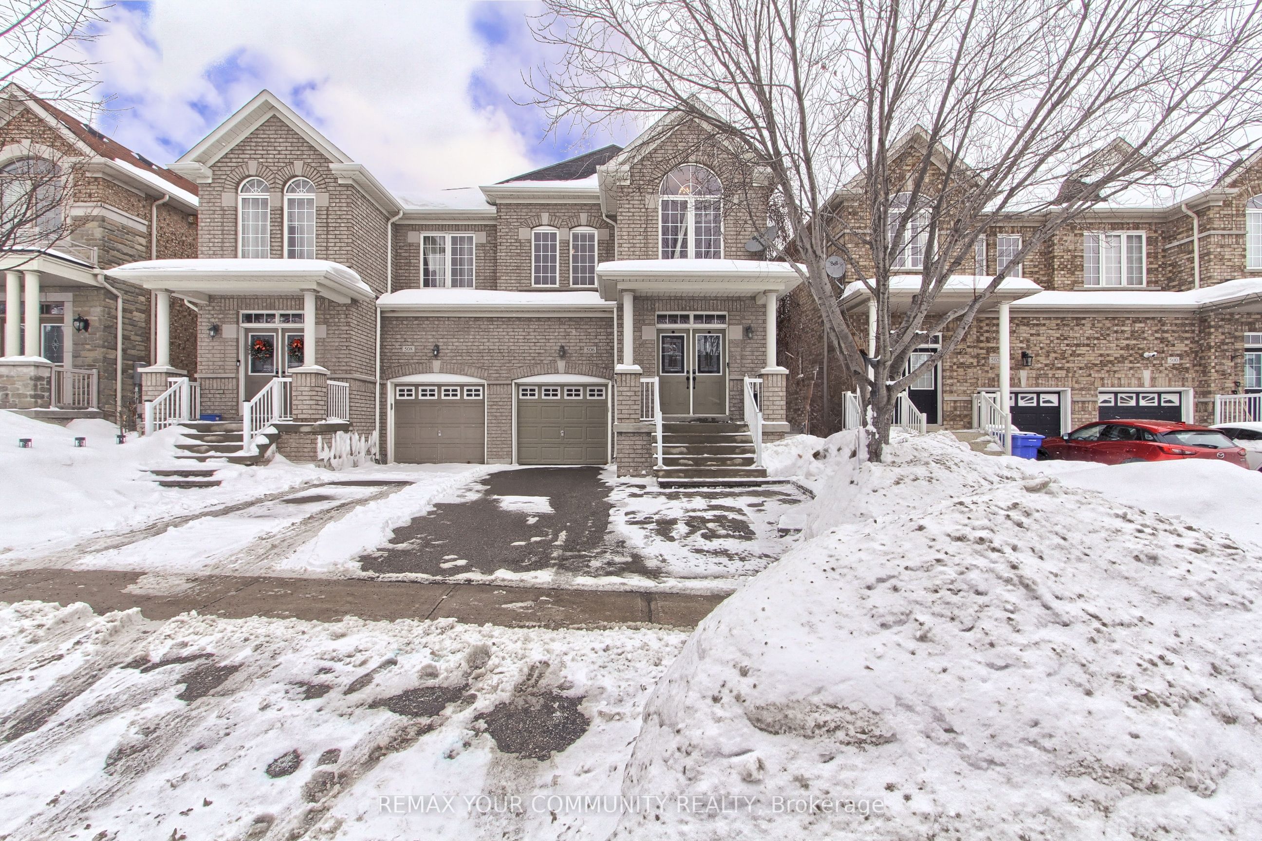 506 Foxcroft Boulevard