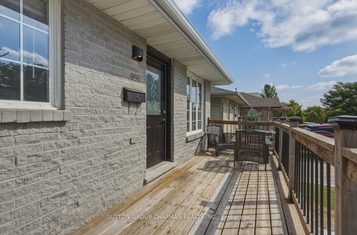 955 Lawson Road