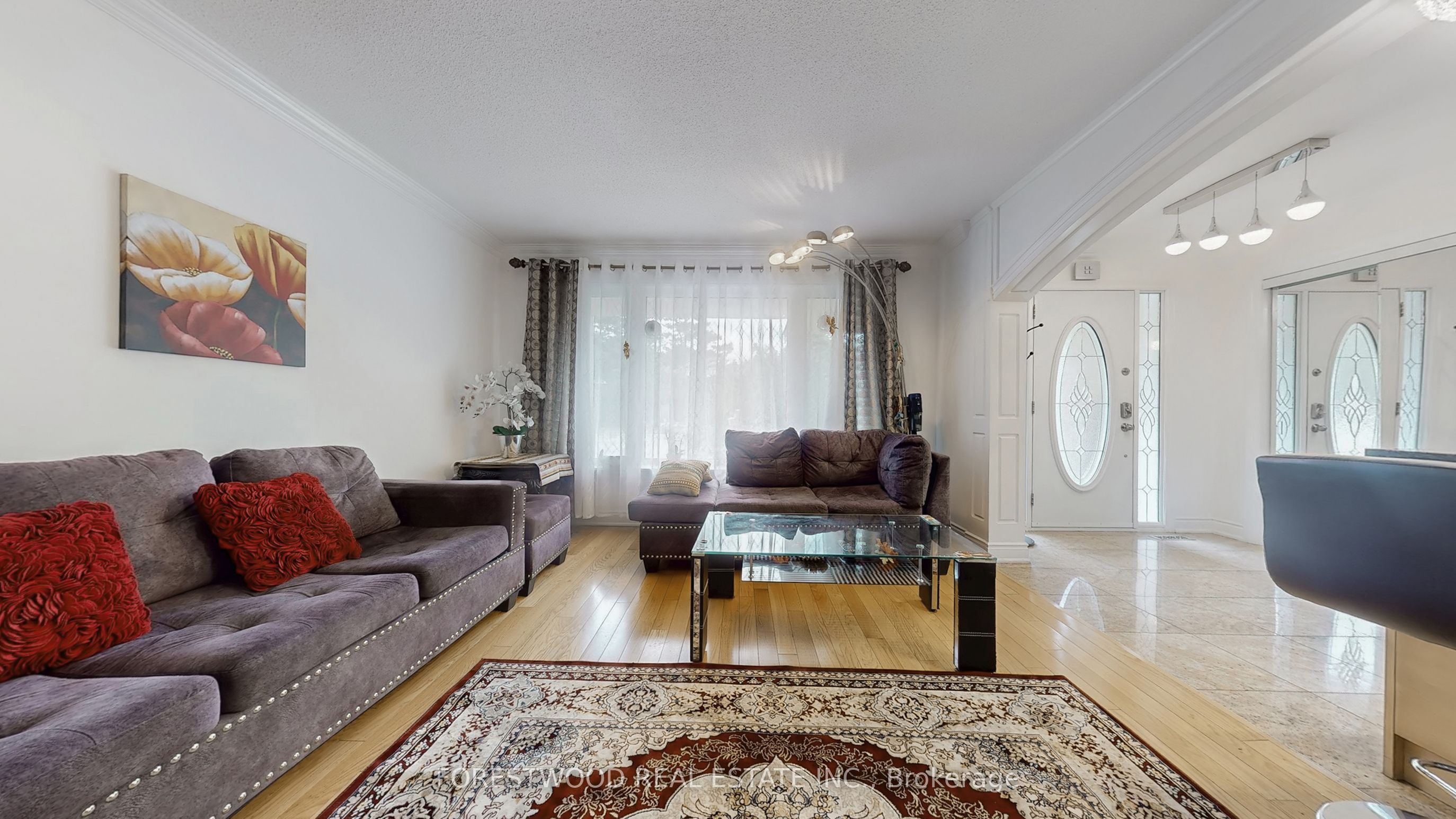 571 Silver Creek Boulevard