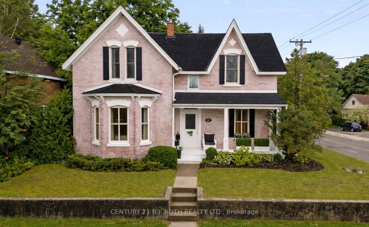 90 Cumberland Street