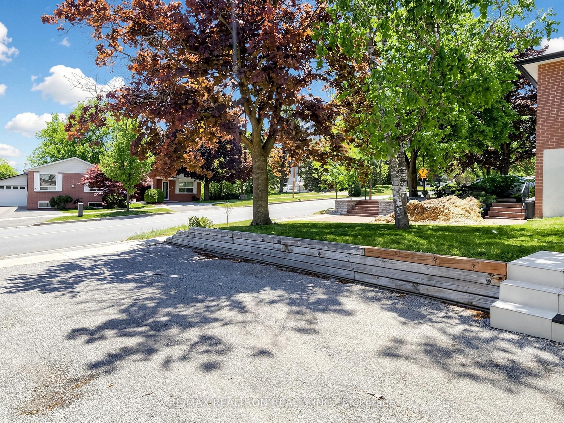 57 William Roe Boulevard