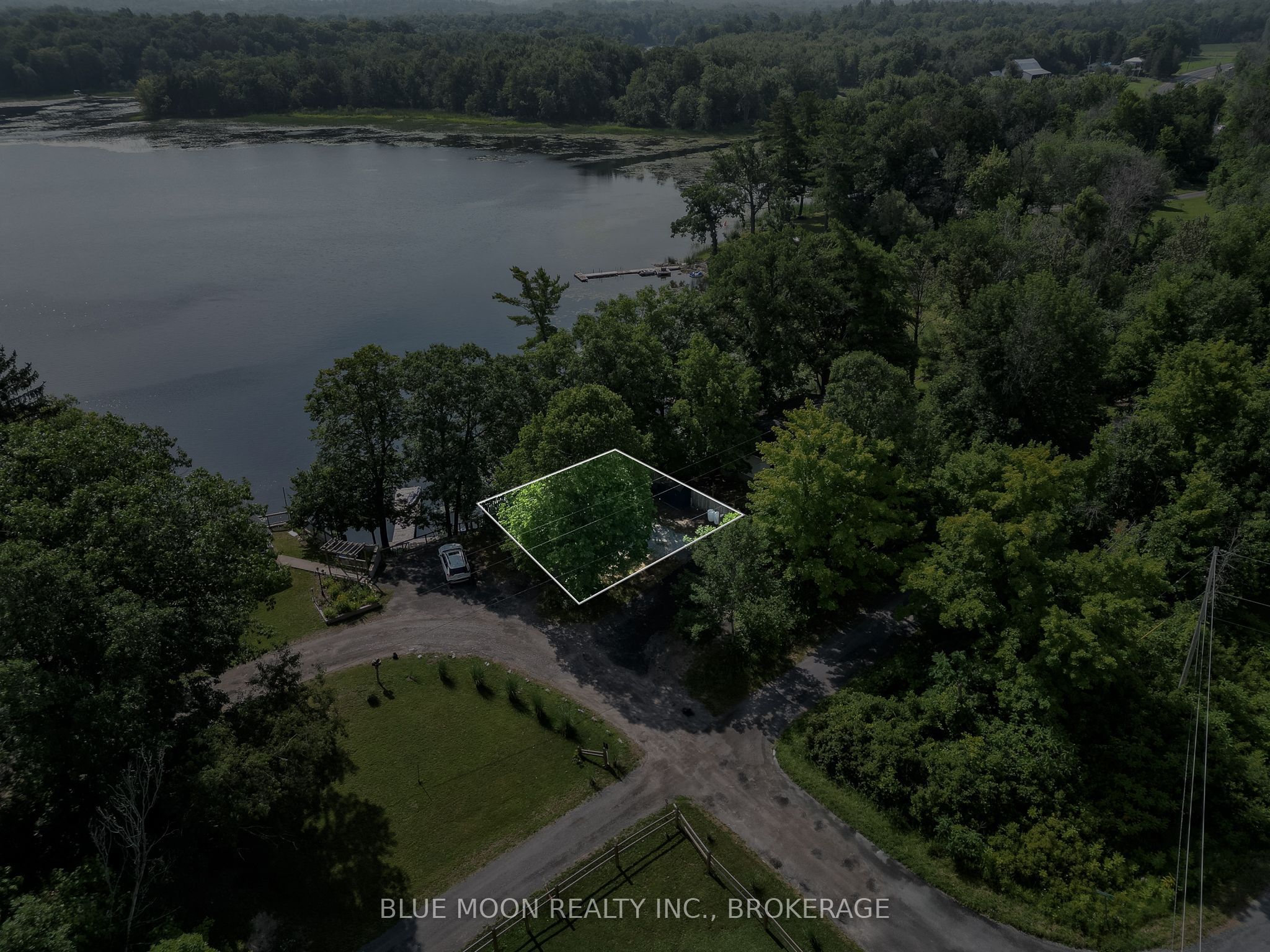1004 Masonville Road