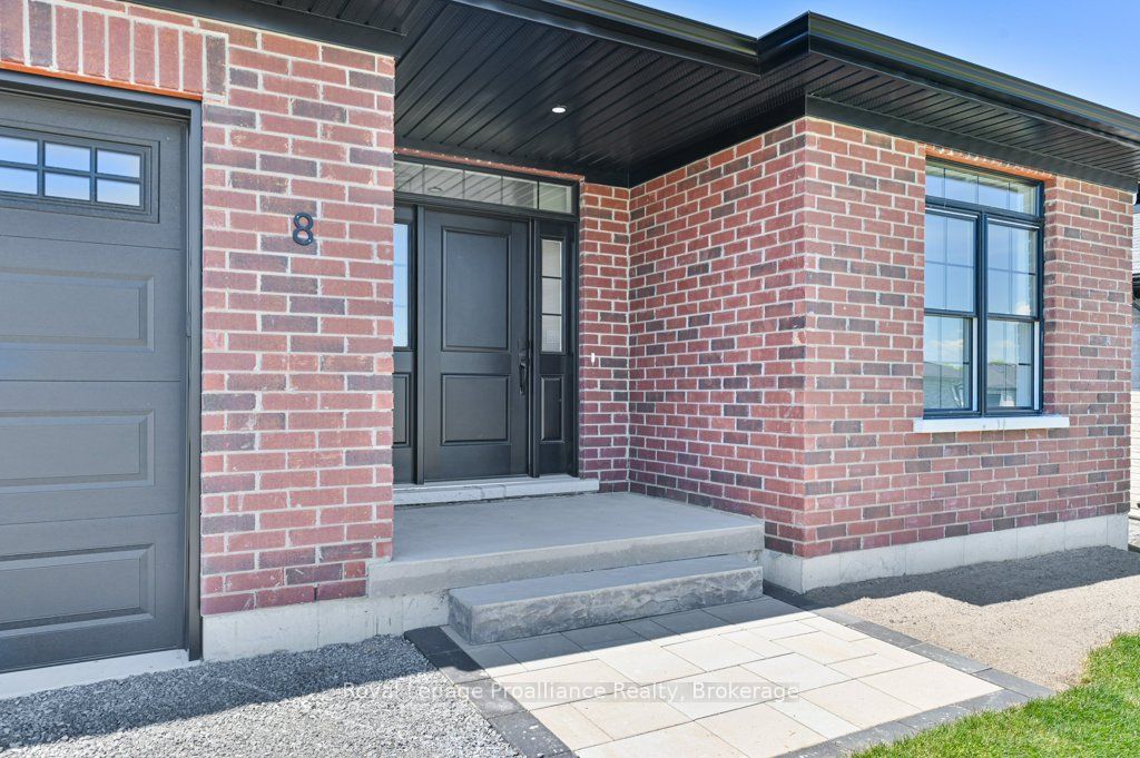 8 Dunmor Street
