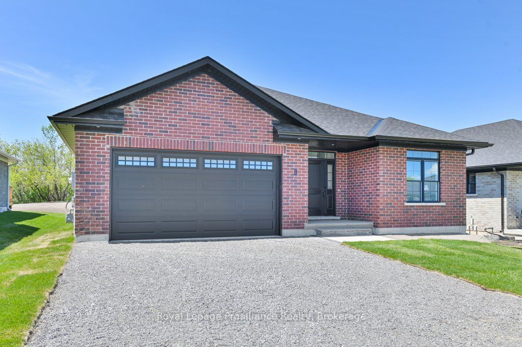 8 Dunmor Street