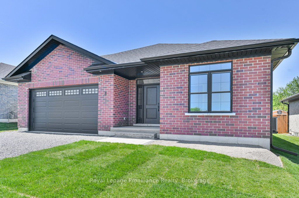 8 Dunmor Street