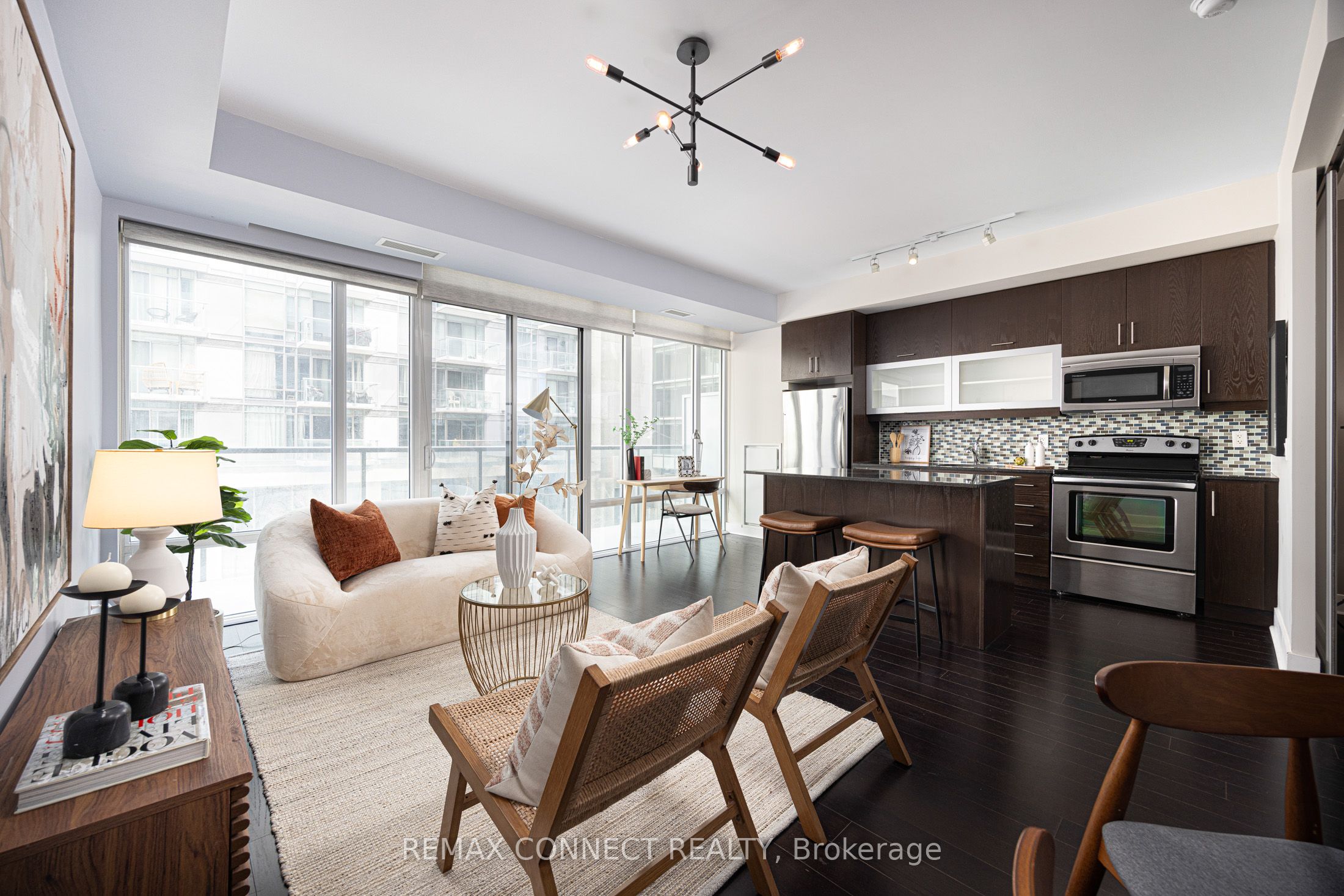 90 Stadium Road 330