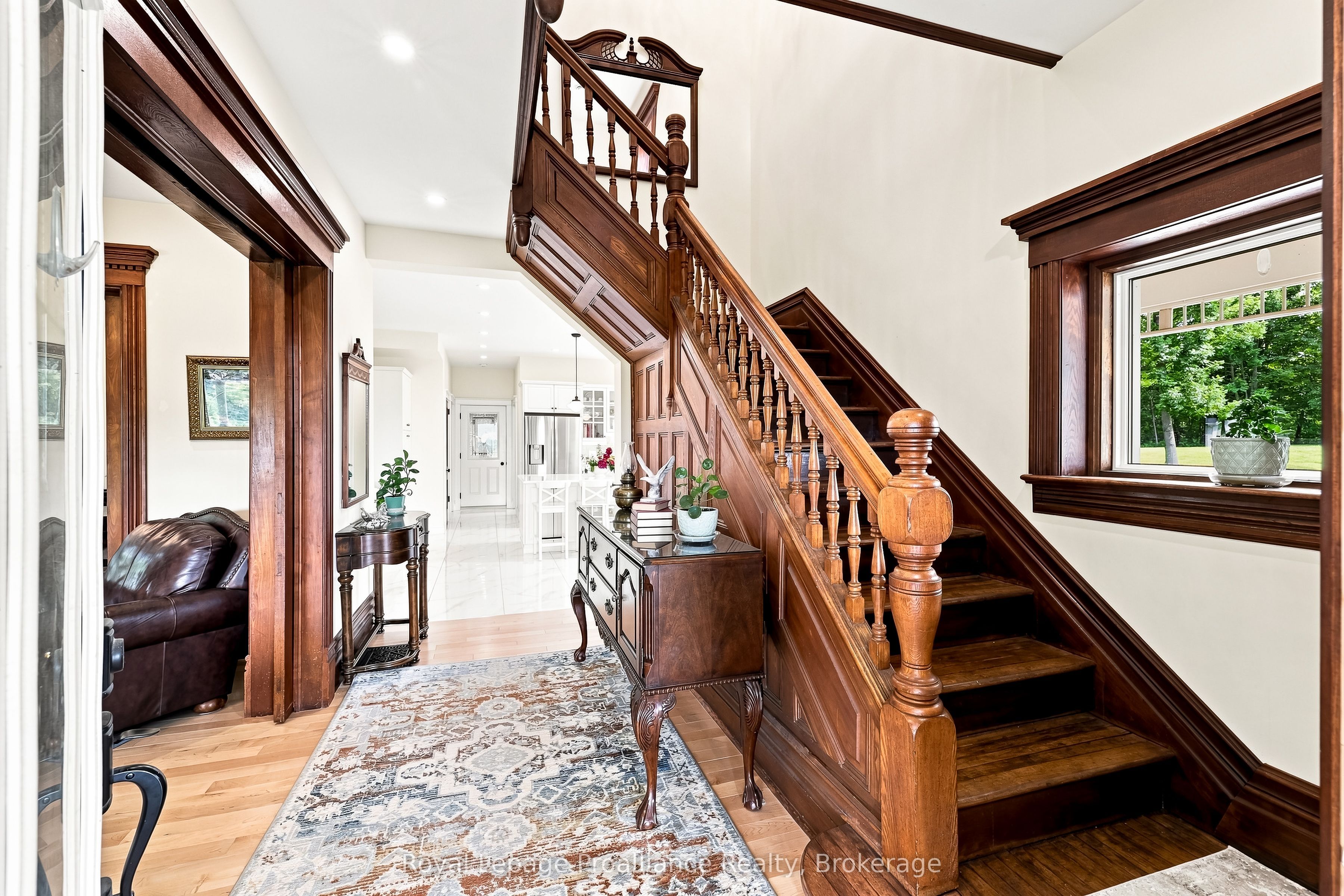1376 Queensborough Road