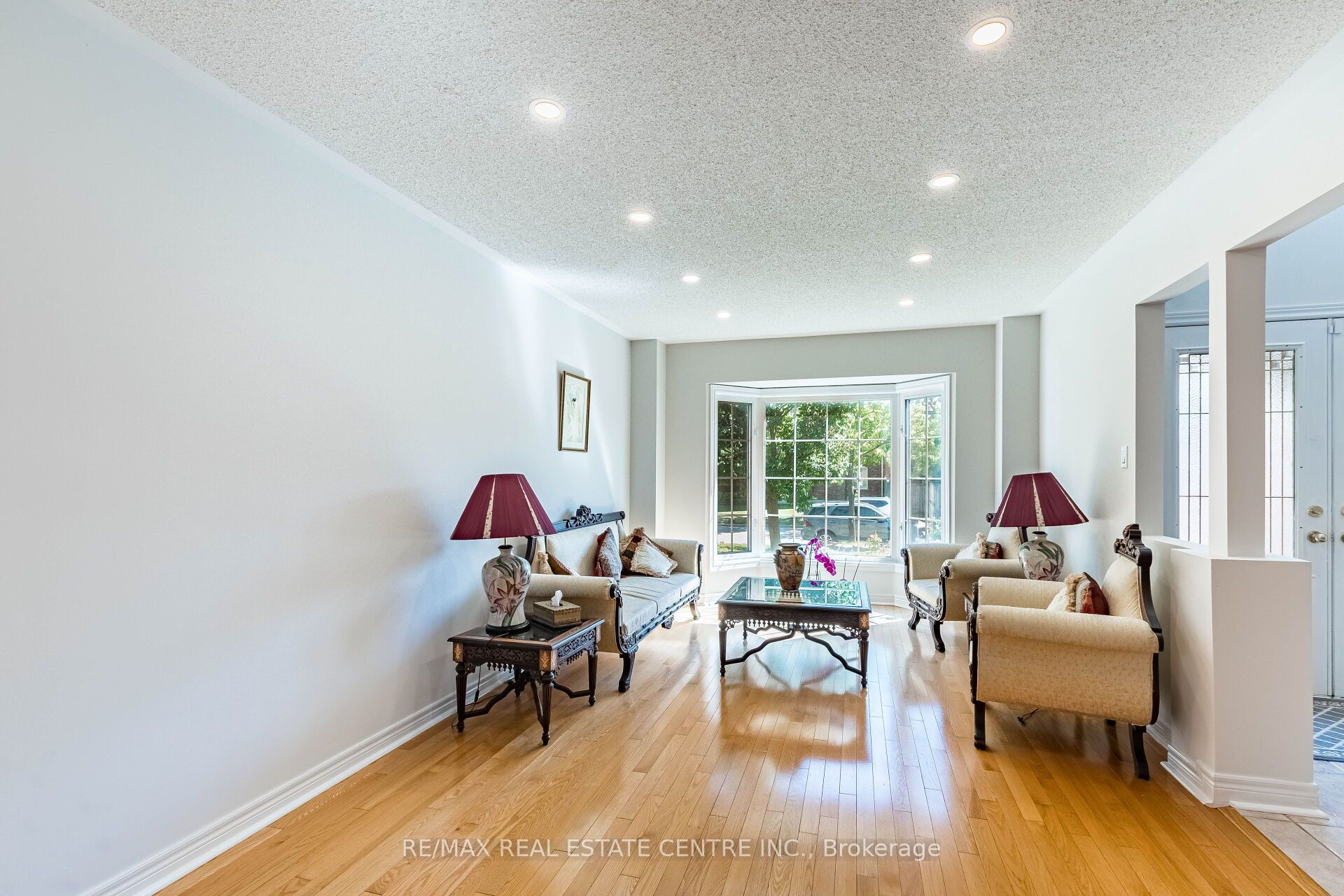 5343 Russell View Road
