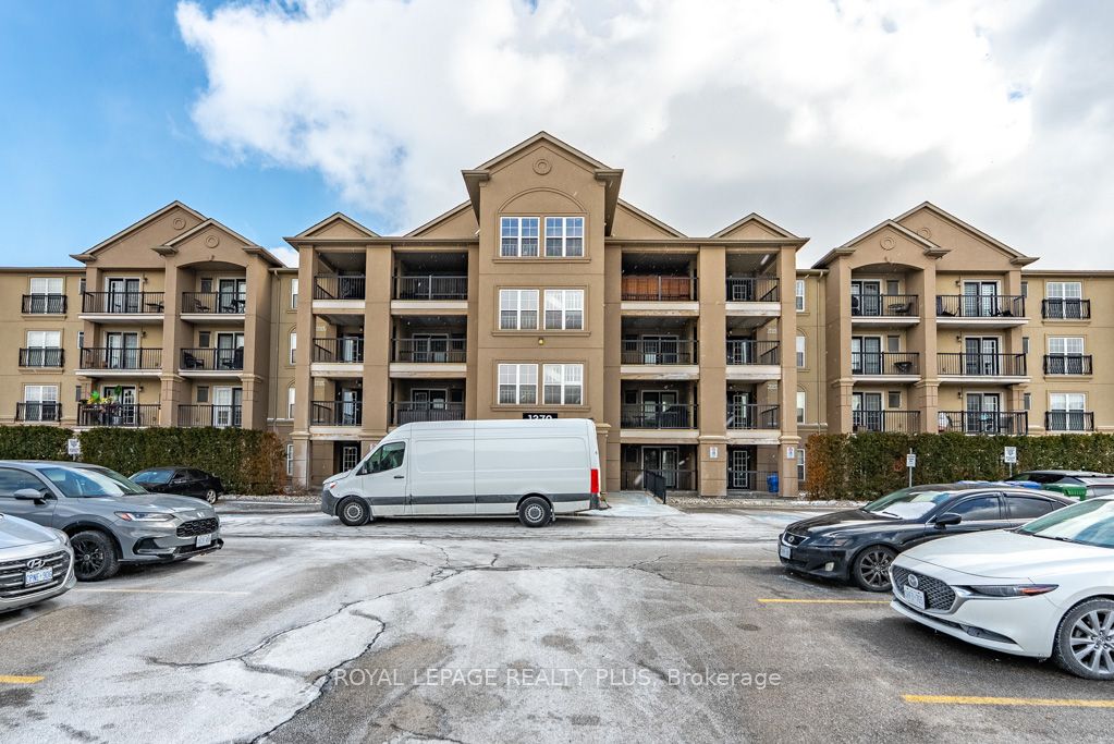 1370 Main Street E 309