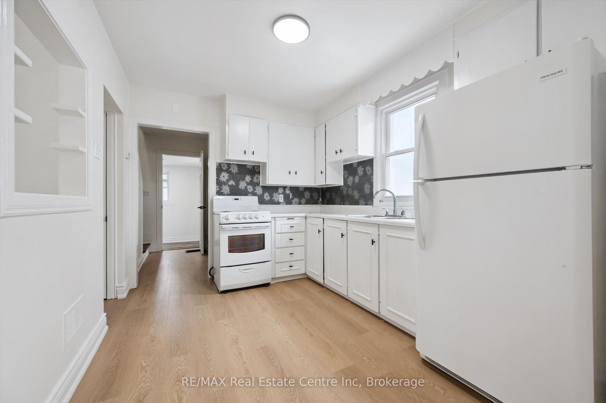 65 STEVENSON Street N