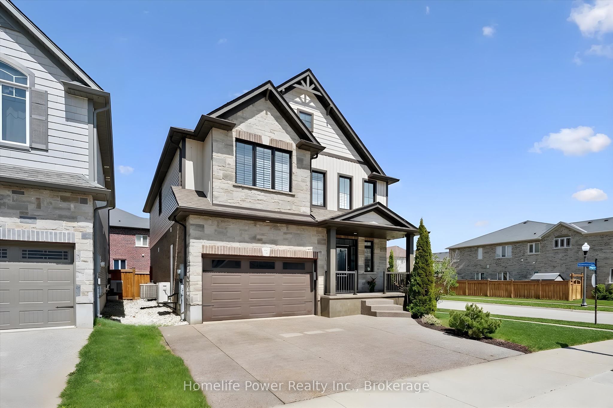 72 Elmbank Trail