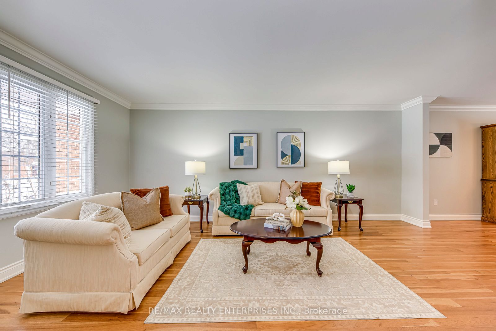 1356 Chedboro Crescent