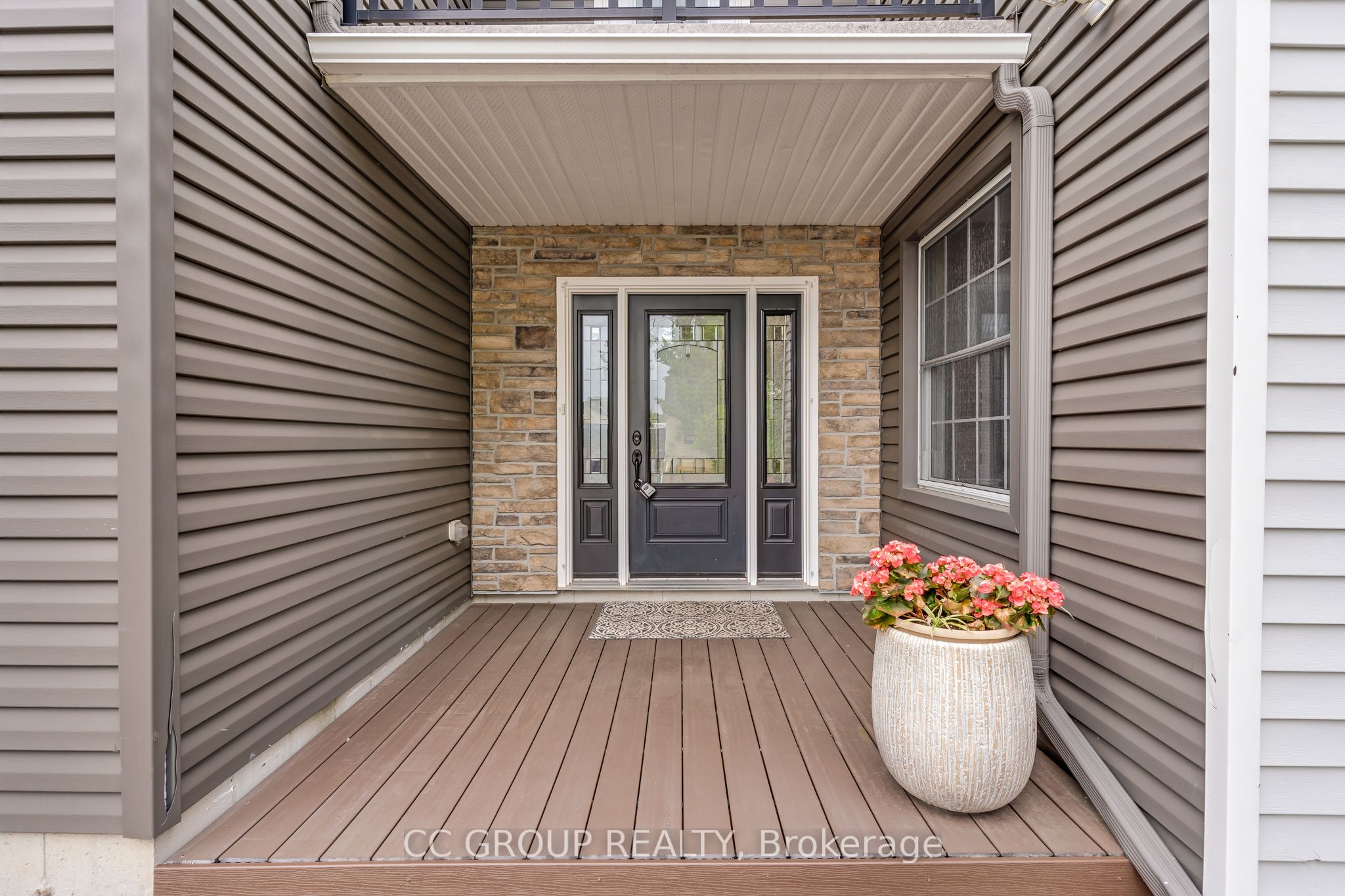 542 Huron Street