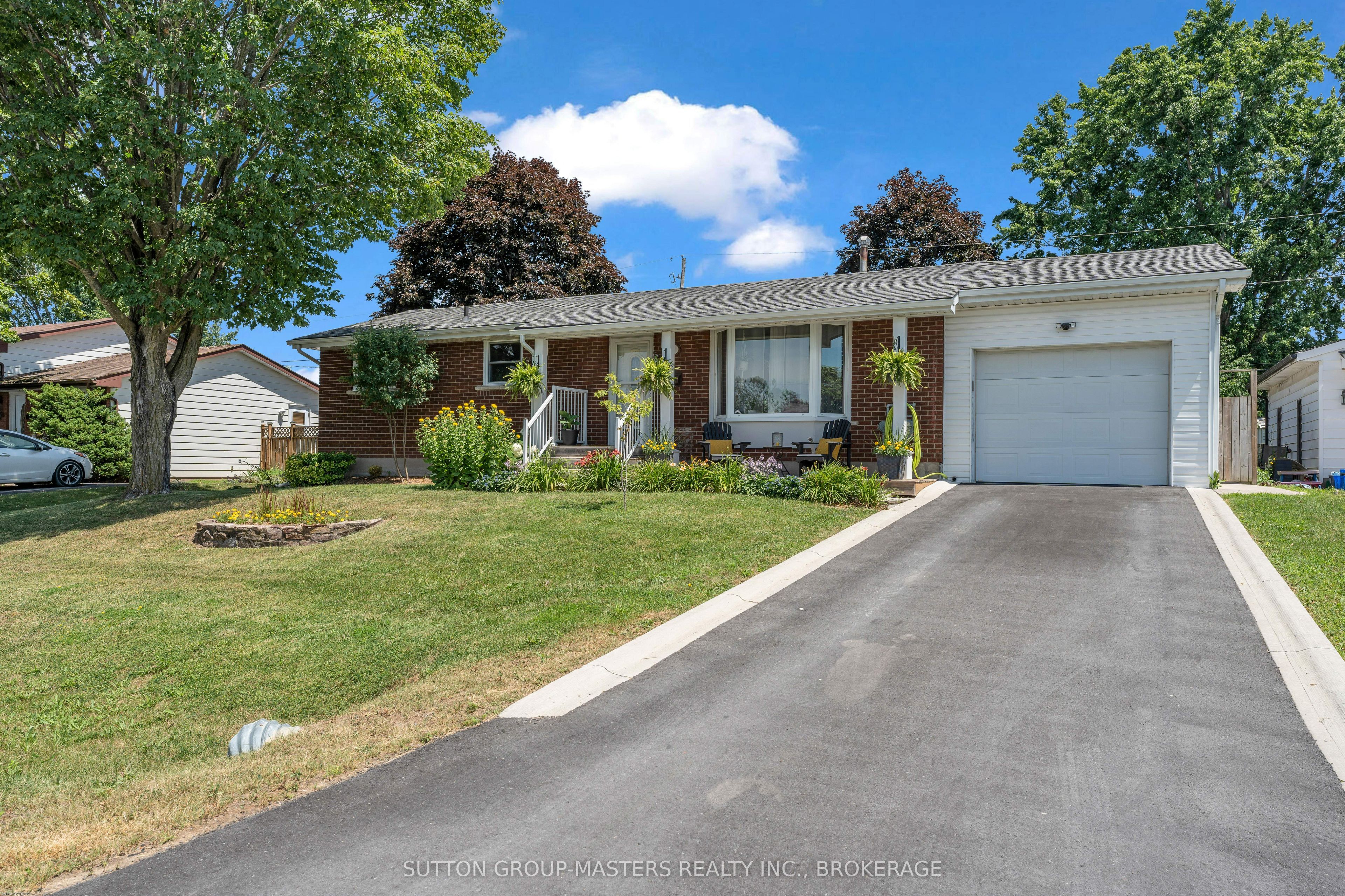 11 Chesterfield Drive