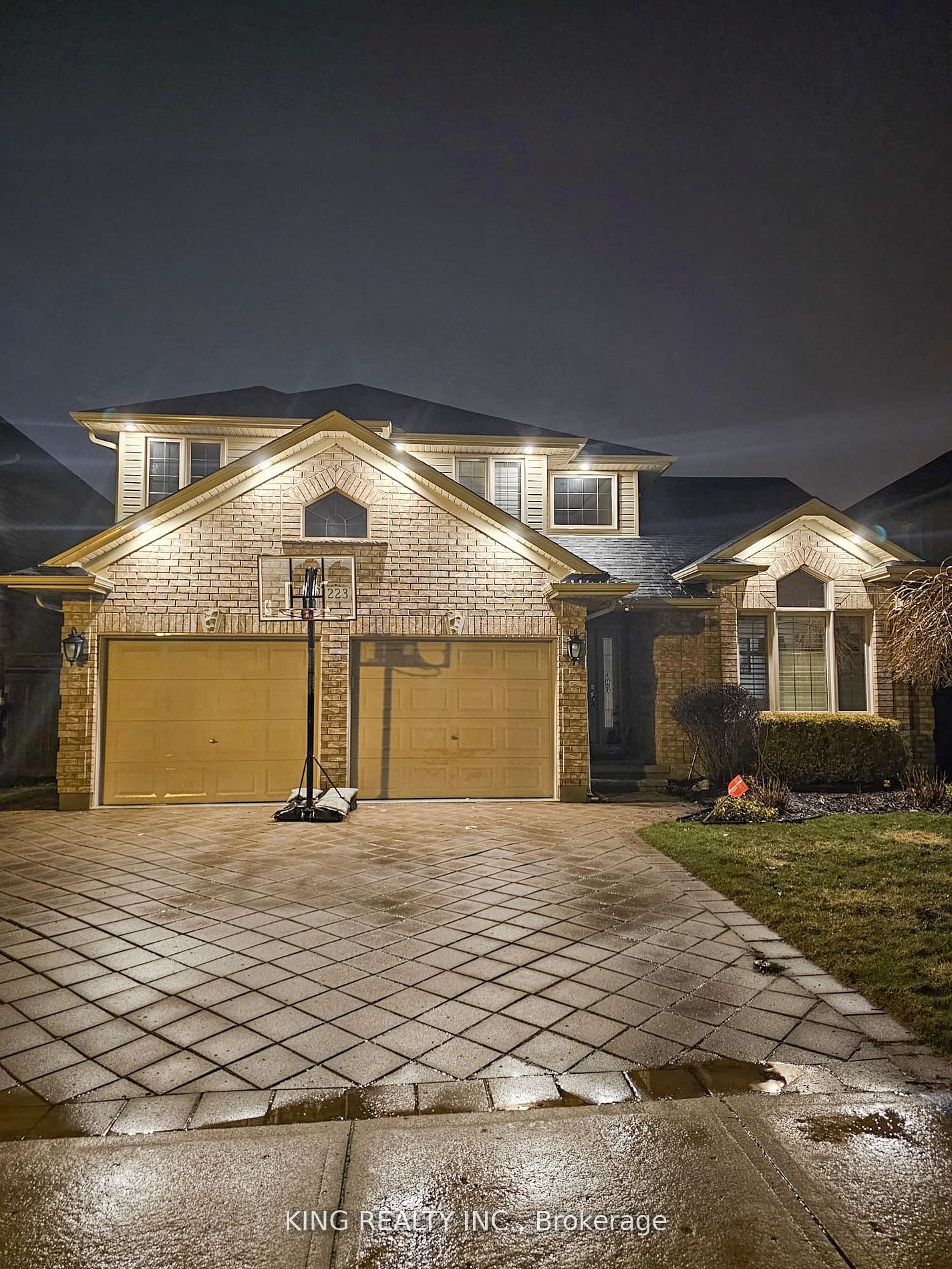 1223 CORONATION Drive