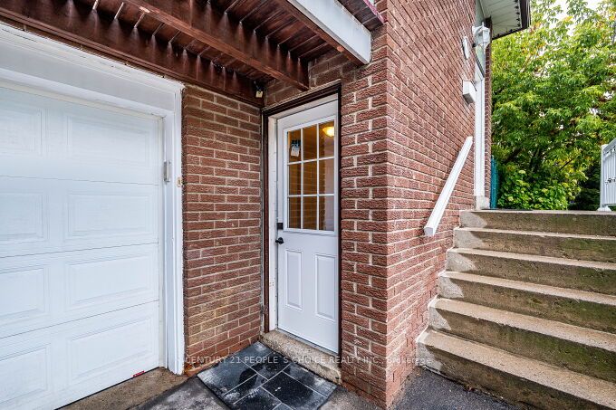 453 Ginger Downs N/A