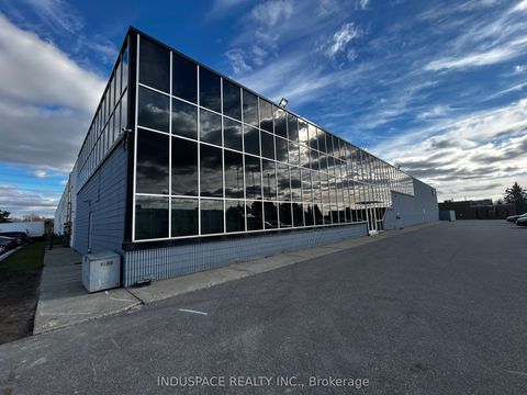 75 Westmore Drive Toronto W10 ON M9V 3Y6