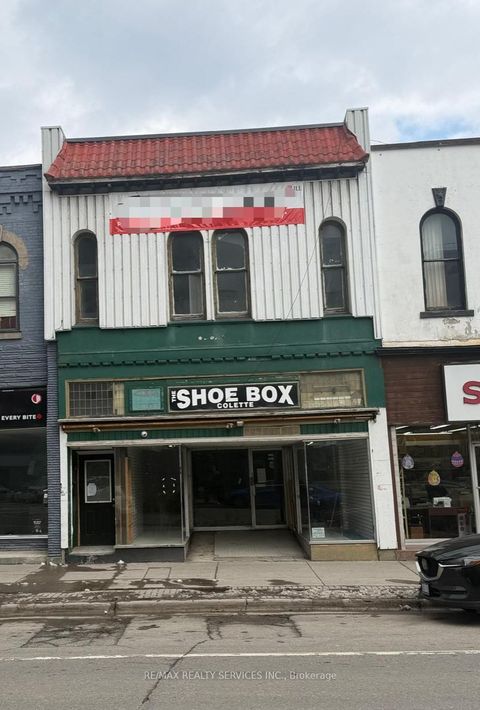 9 Simcoe Street S Oshawa ON L1H 4G1