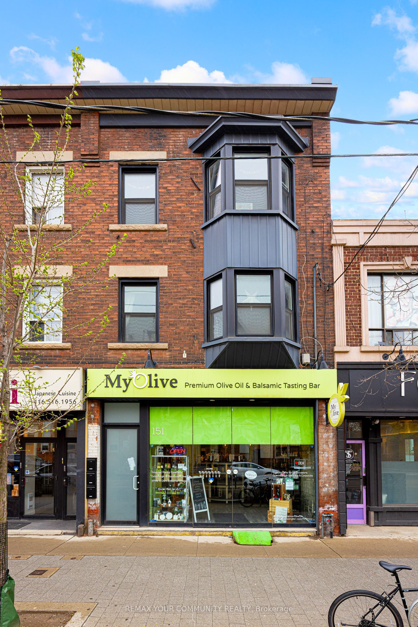151 Roncesvalles Avenue