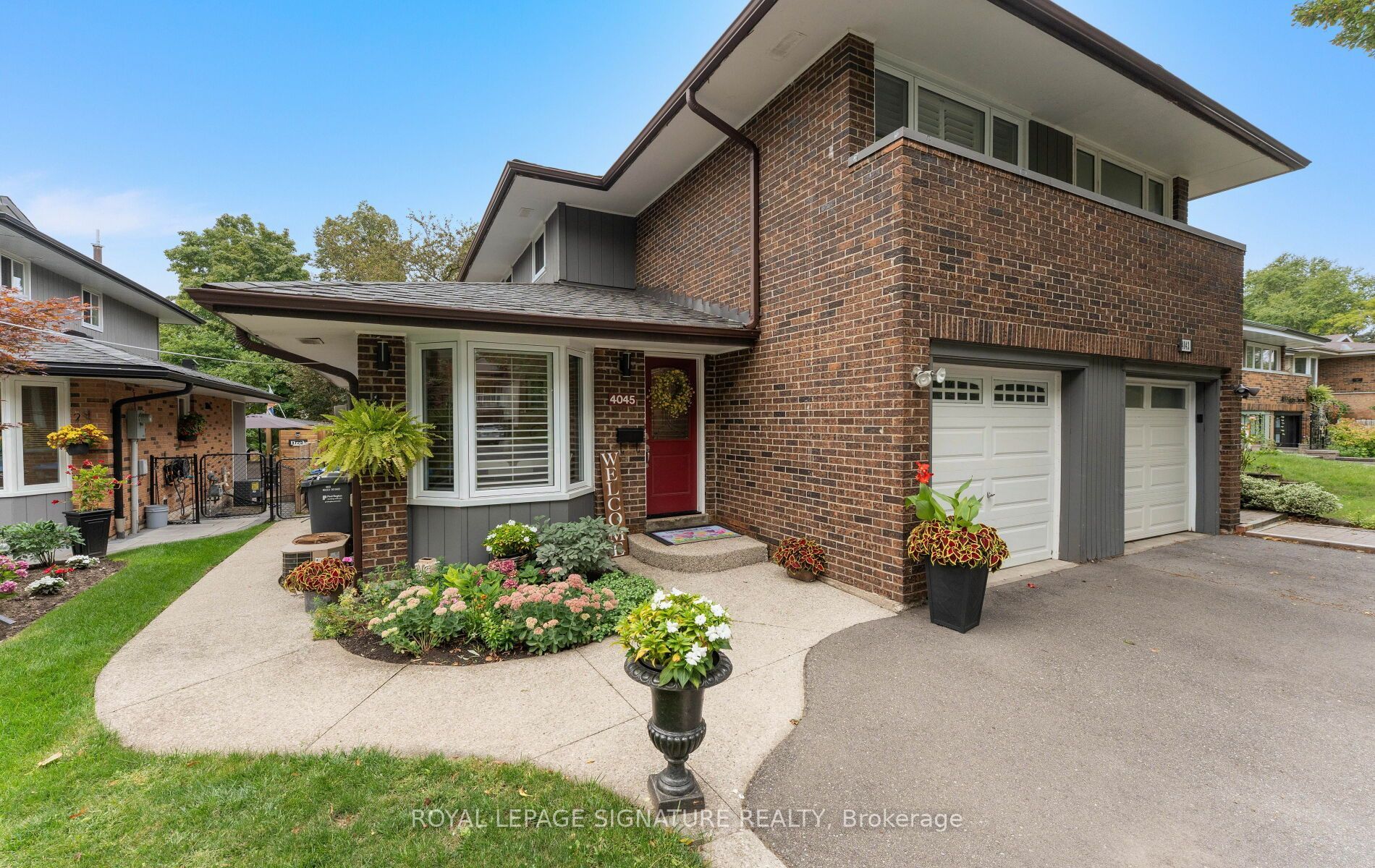 4045 Taffey Crescent