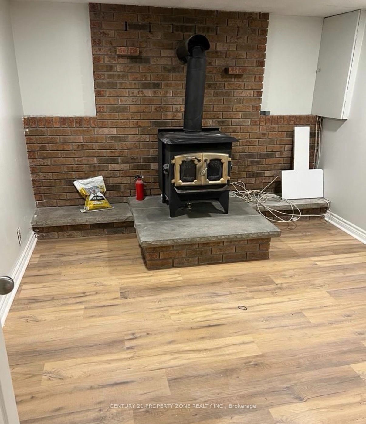 28 Ladore Drive (Basement)